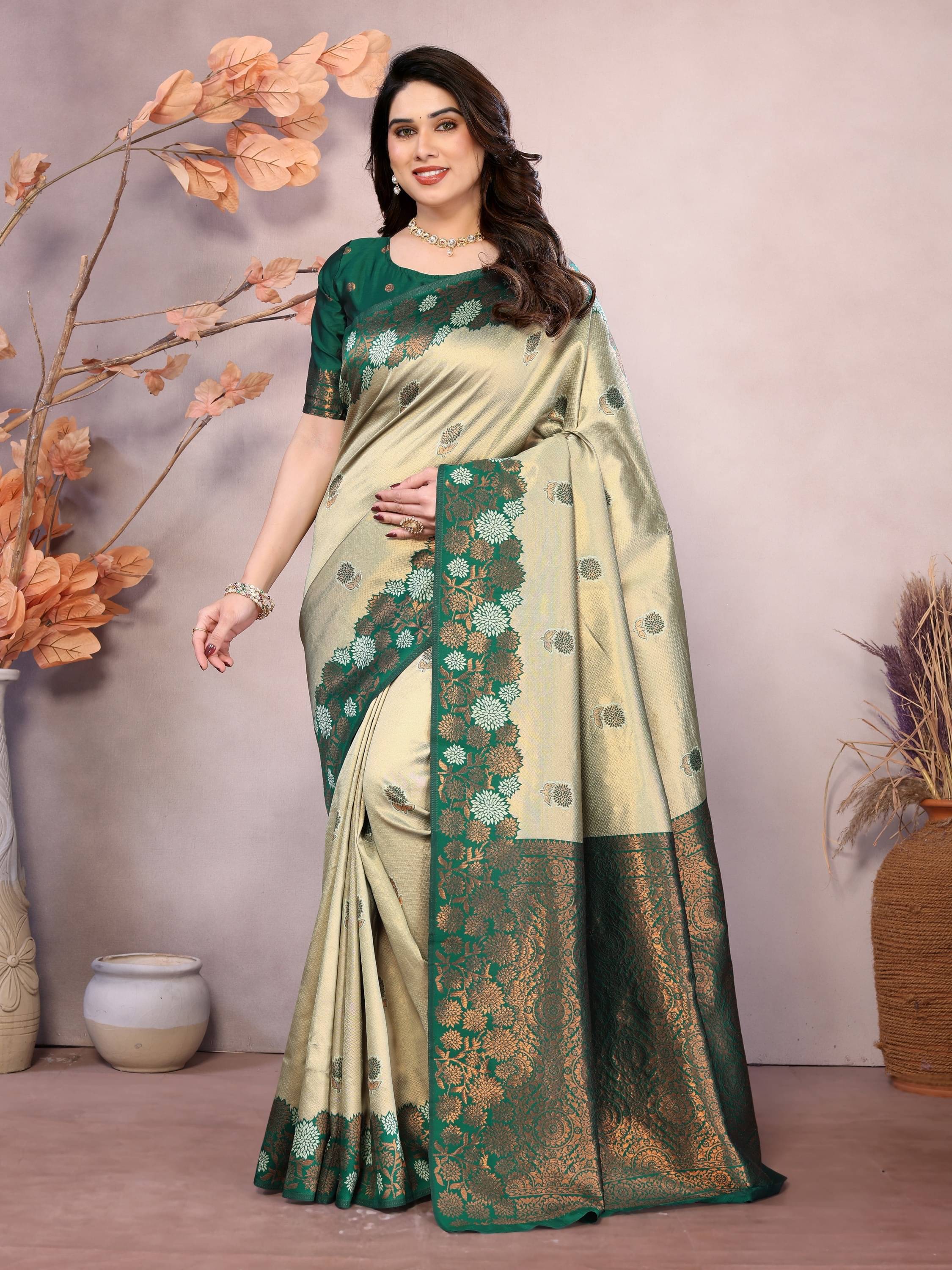     			Vastukala Silk Woven Saree With Unstitched Blouse Piece ( Light Green )