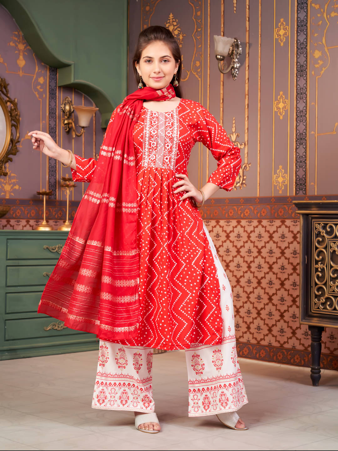     			Aarika Girls Rayon A-Line Kurti ( Pack of 1 , Red )