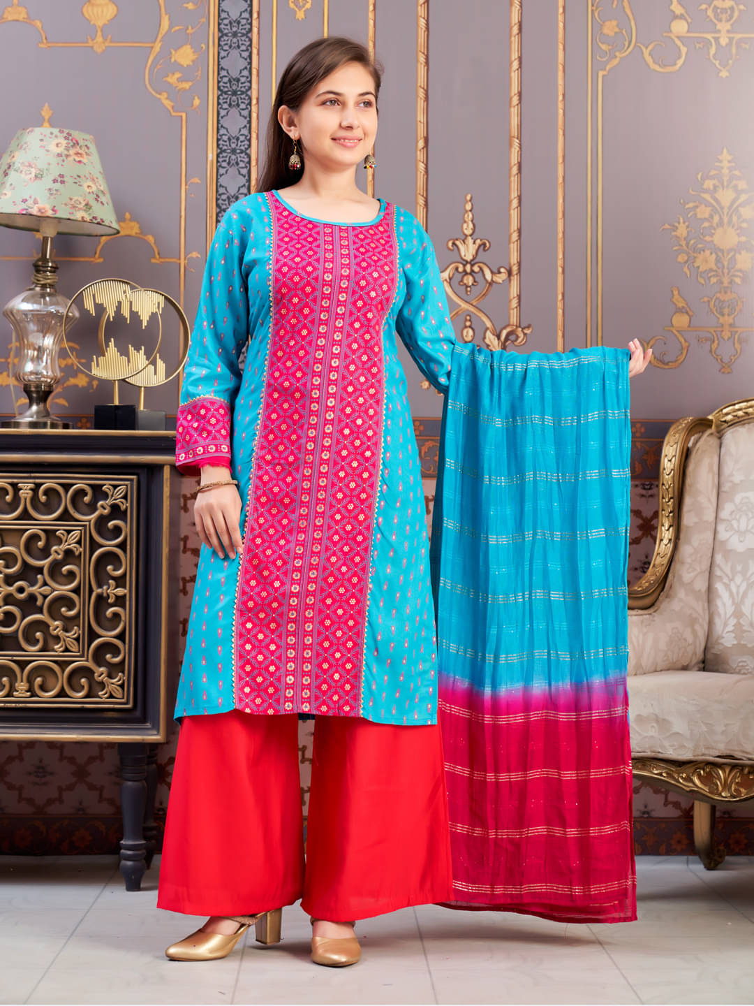     			Aarika Girls Rayon Straight Kurti ( Pack of 1 , Teal )