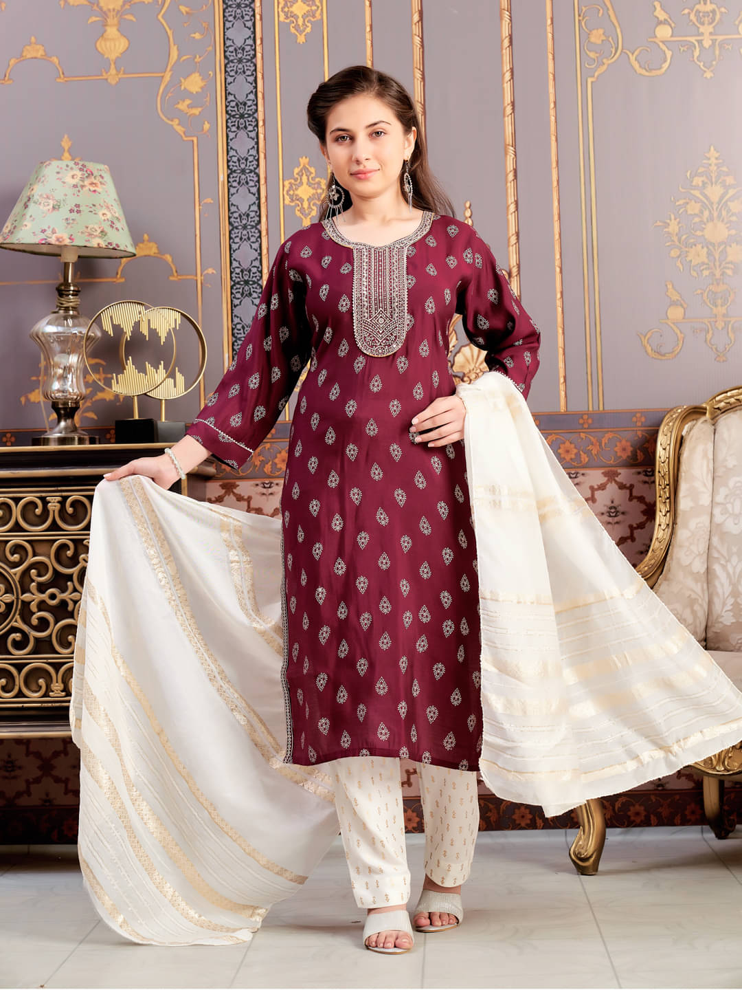     			Aarika Girls Silk Straight Kurti ( Pack of 1 , Wine )