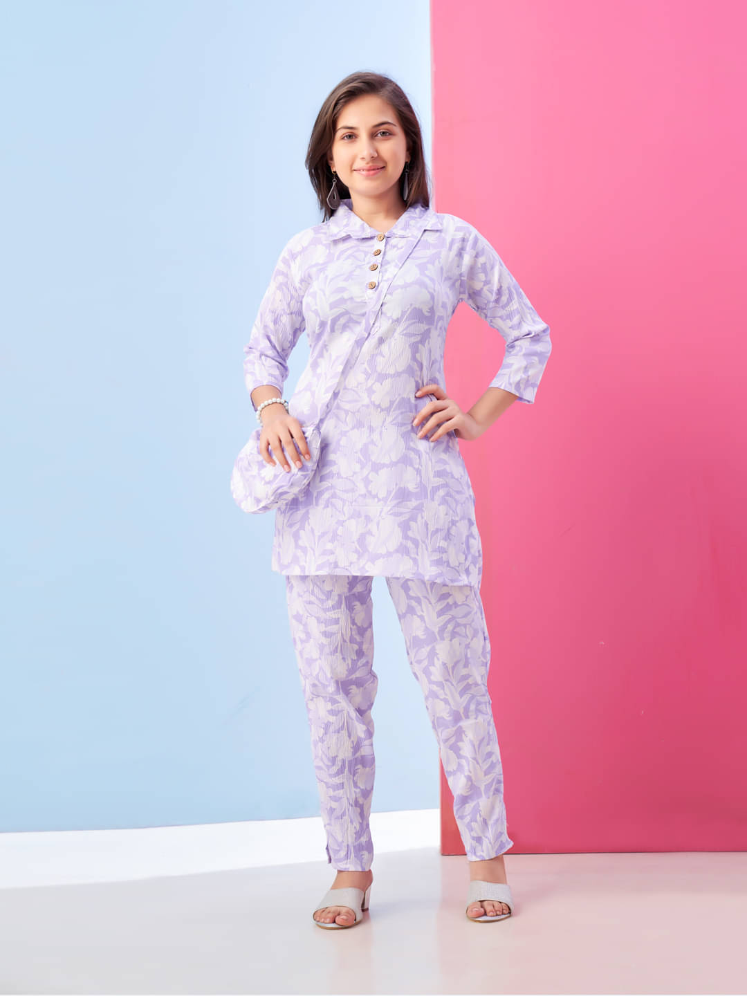     			Aarika Pack of 1 Girls Polyester Shirt & Pant ( Purple )