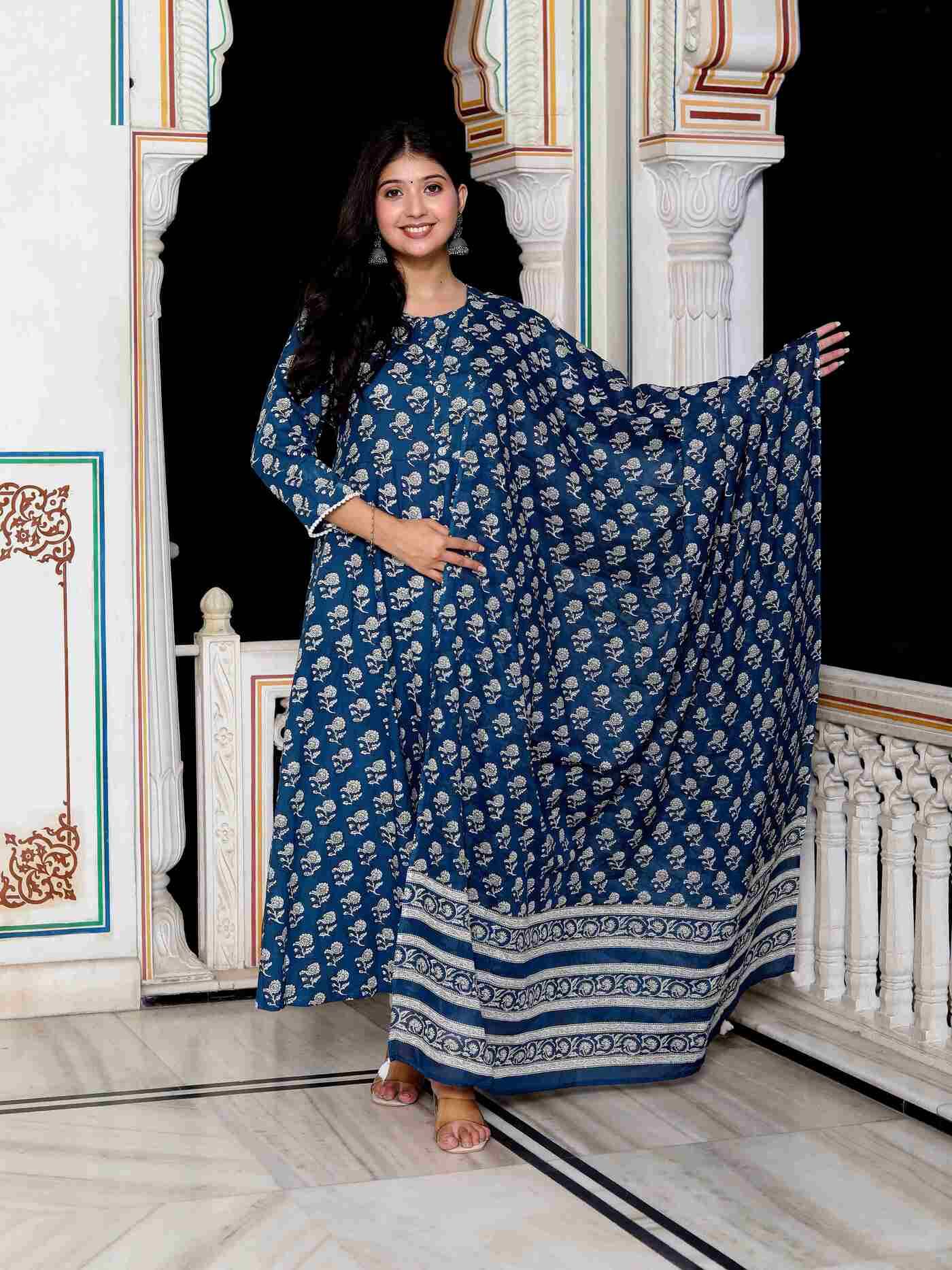 Angiya Pack of 1 Cotton Printed Anarkali Women's Kurti - ( Blue ) Angiya Pack of 1 Cotton Printed Anarkali Women's Kurti - ( Blue )