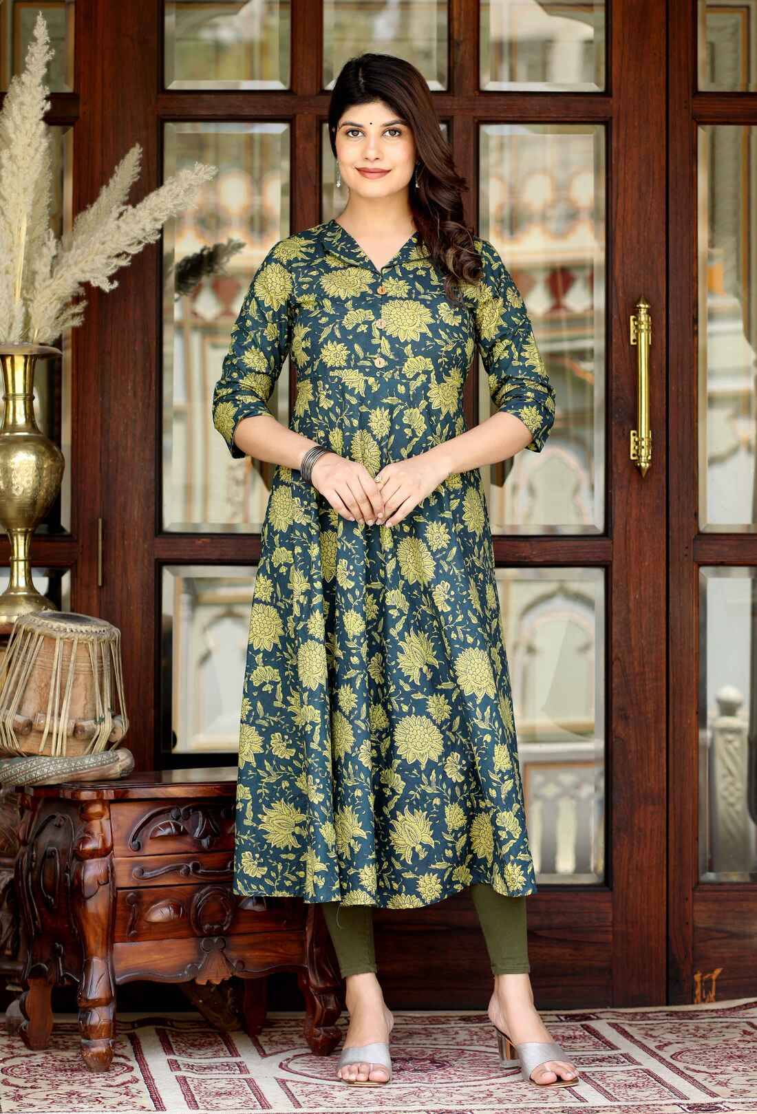     			Angiya Pack of 1 Cotton Printed Anarkali Women's Kurti - ( Green )