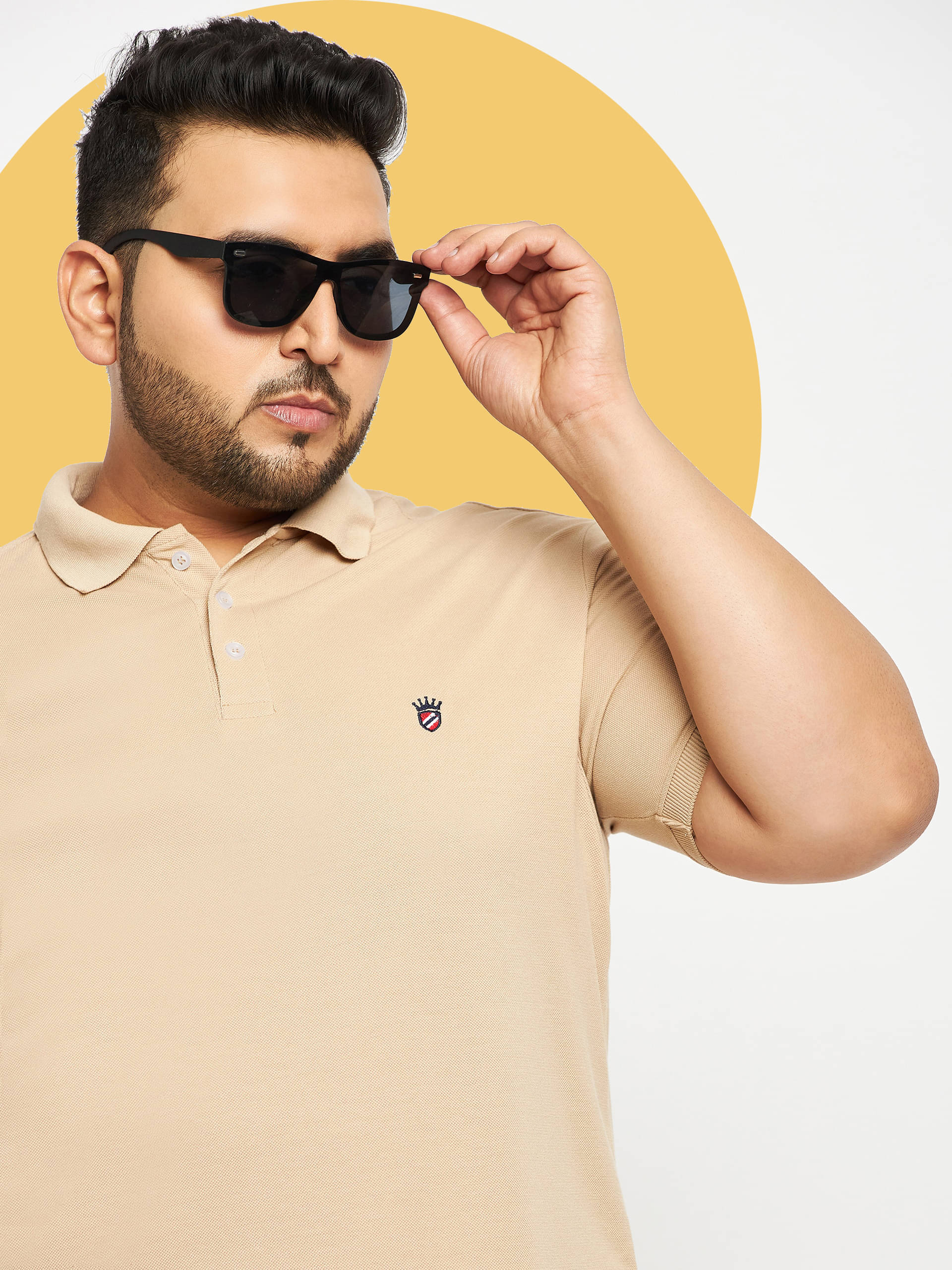 RELANE Pack of 1 Cotton Blend Regular Fit Solid Half Sleeves Men's Polo T Shirt ( Beige )     			RELANE Pack of 1 Cotton Blend Regular Fit Solid Half Sleeves Men's Polo T Shirt ( Beige )