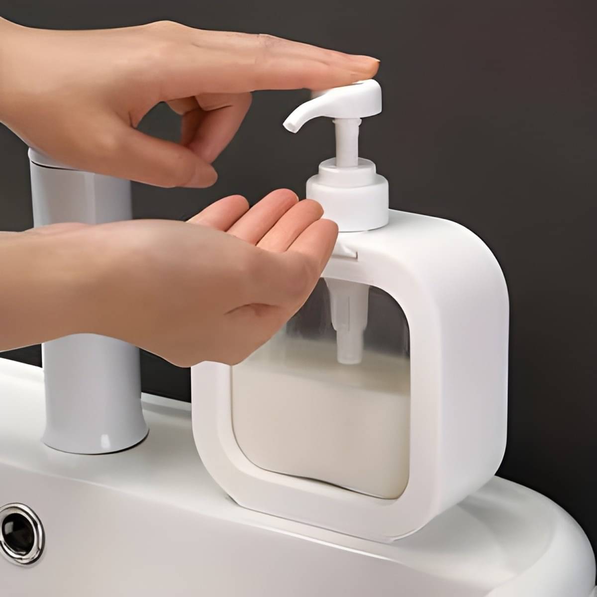     			Radhe Creation - Soap Dispenser 17*10*5