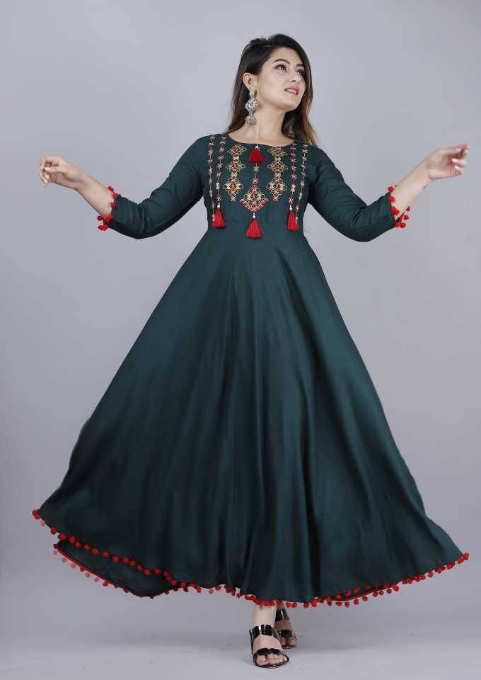     			SHREE JEE FABRICS Pack of 1 Rayon Embroidered Anarkali Women's Kurti - ( Blue )