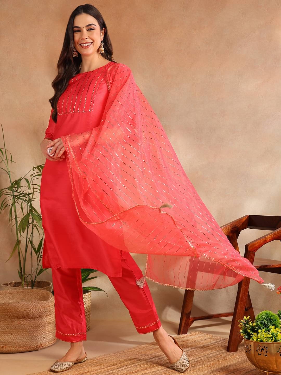     			Vaamsi Chanderi Applique Kurti With Pants Women's Stitched Salwar Suit - Pink ( Pack of 1 )