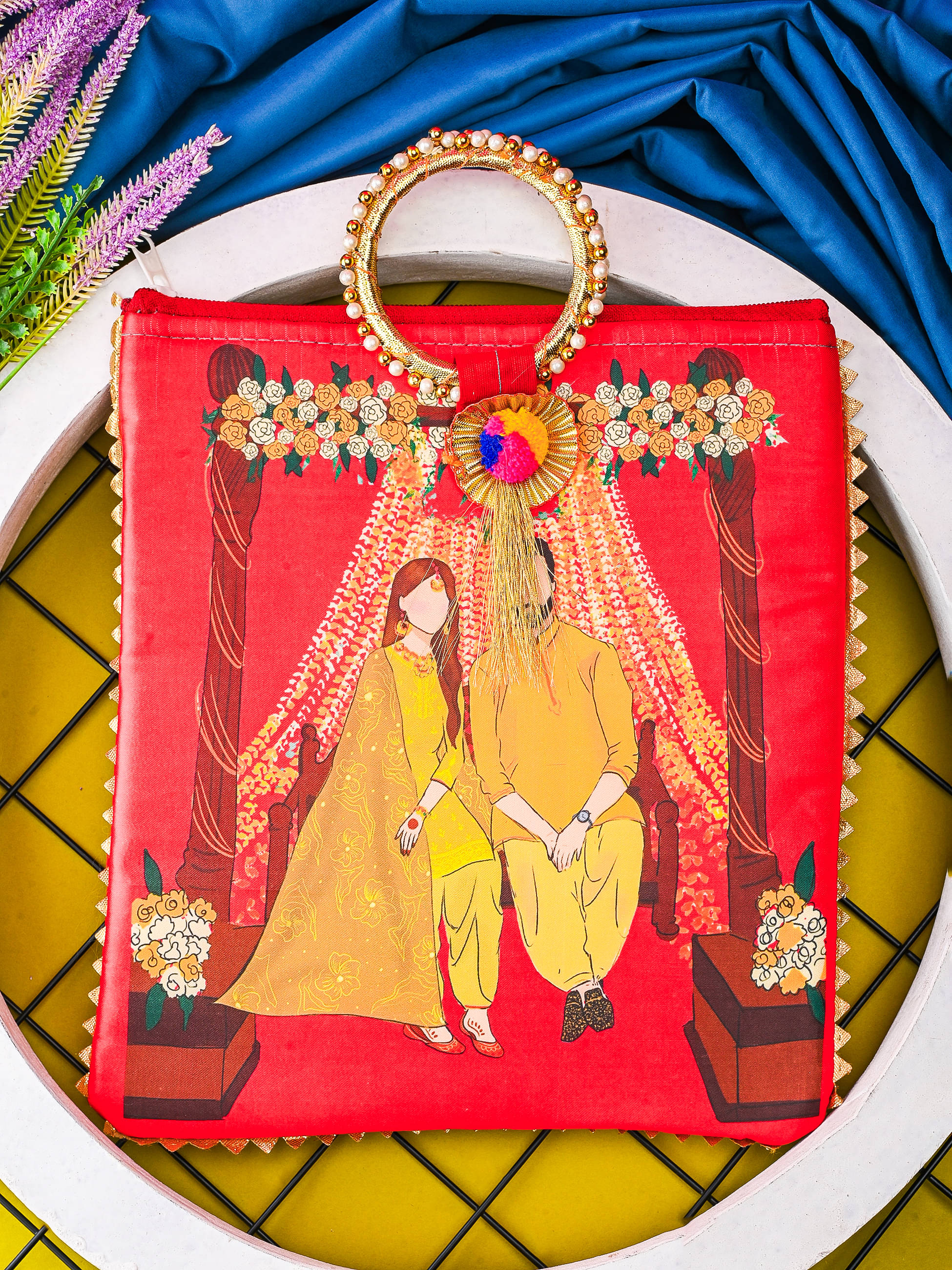     			Anjaneya Creations Handheld Bag Fabric Set of 1 ( Red )