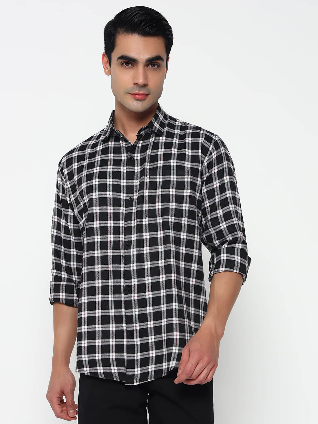 Buscott Cotton Blend Regular Fit Full Sleeves Men's Formal Shirt - Black ( Pack of 1 )     			Buscott Cotton Blend Regular Fit Full Sleeves Men's Formal Shirt - Black ( Pack of 1 )