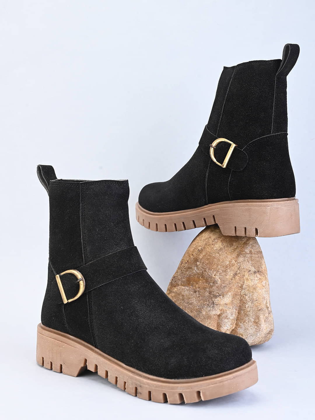     			Fentacia Black Women's Ankle Length Boots
