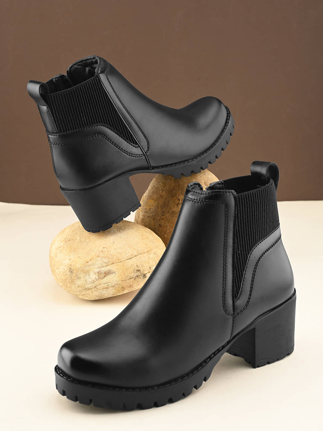 Fentacia Black Women's Ankle Length Boots