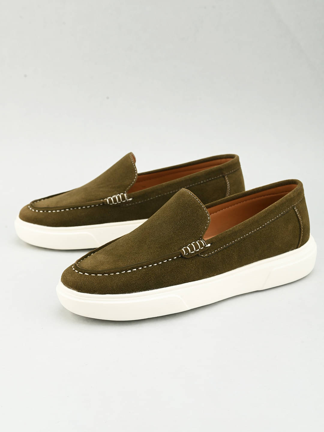     			Fentacia Olive Women's Loafers