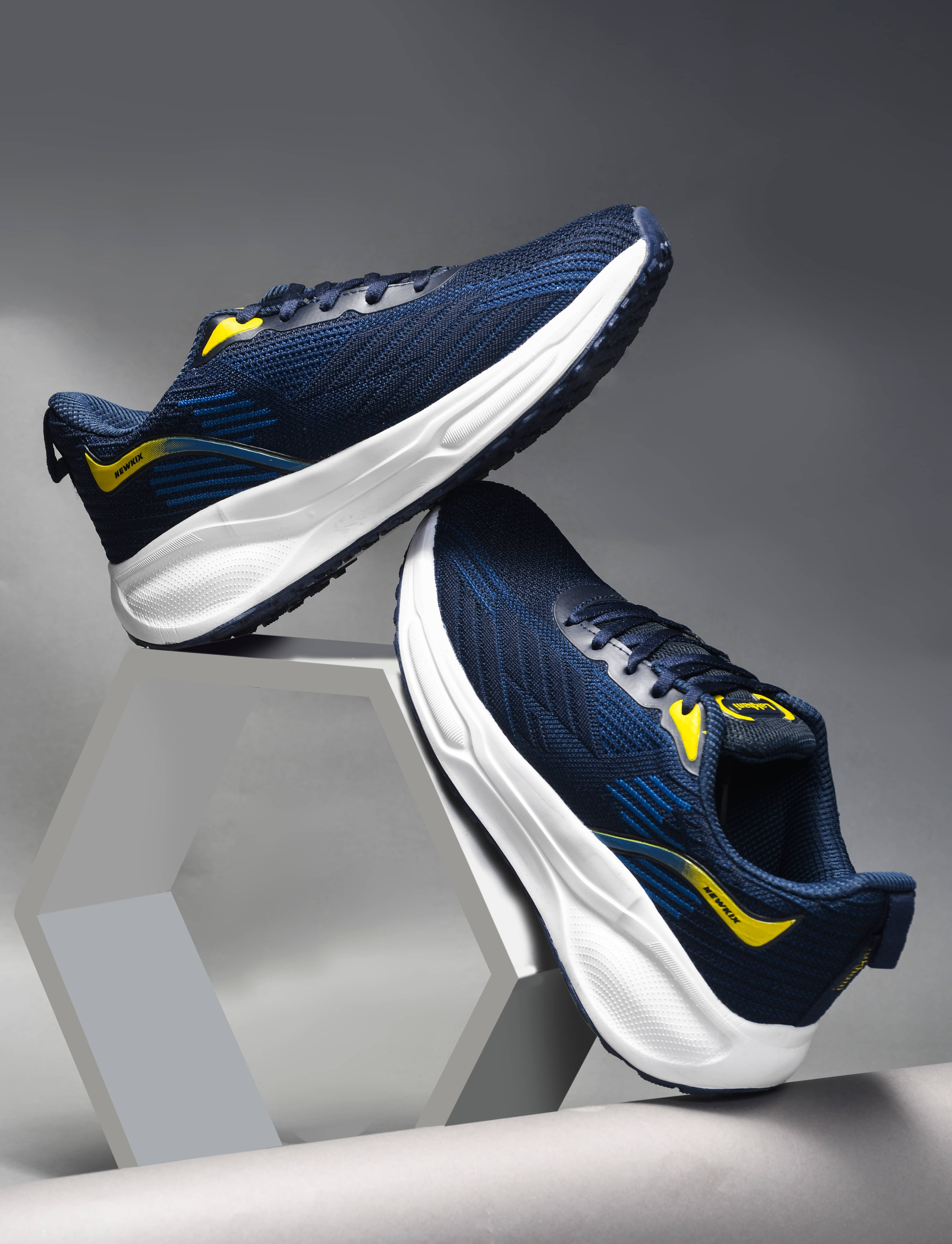     			Lakhani Aashirwad Vitara-07 Navy Men's Sports Running Shoes
