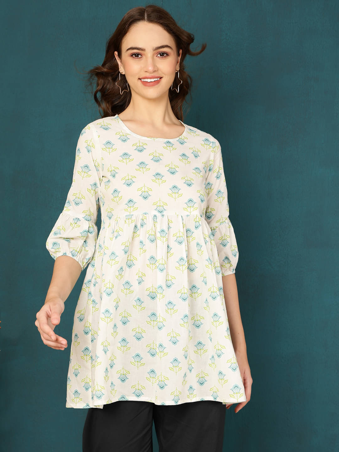 Antaran Women's Cotton A-Line Top ( White ) Antaran Women's Cotton A-Line Top ( White )