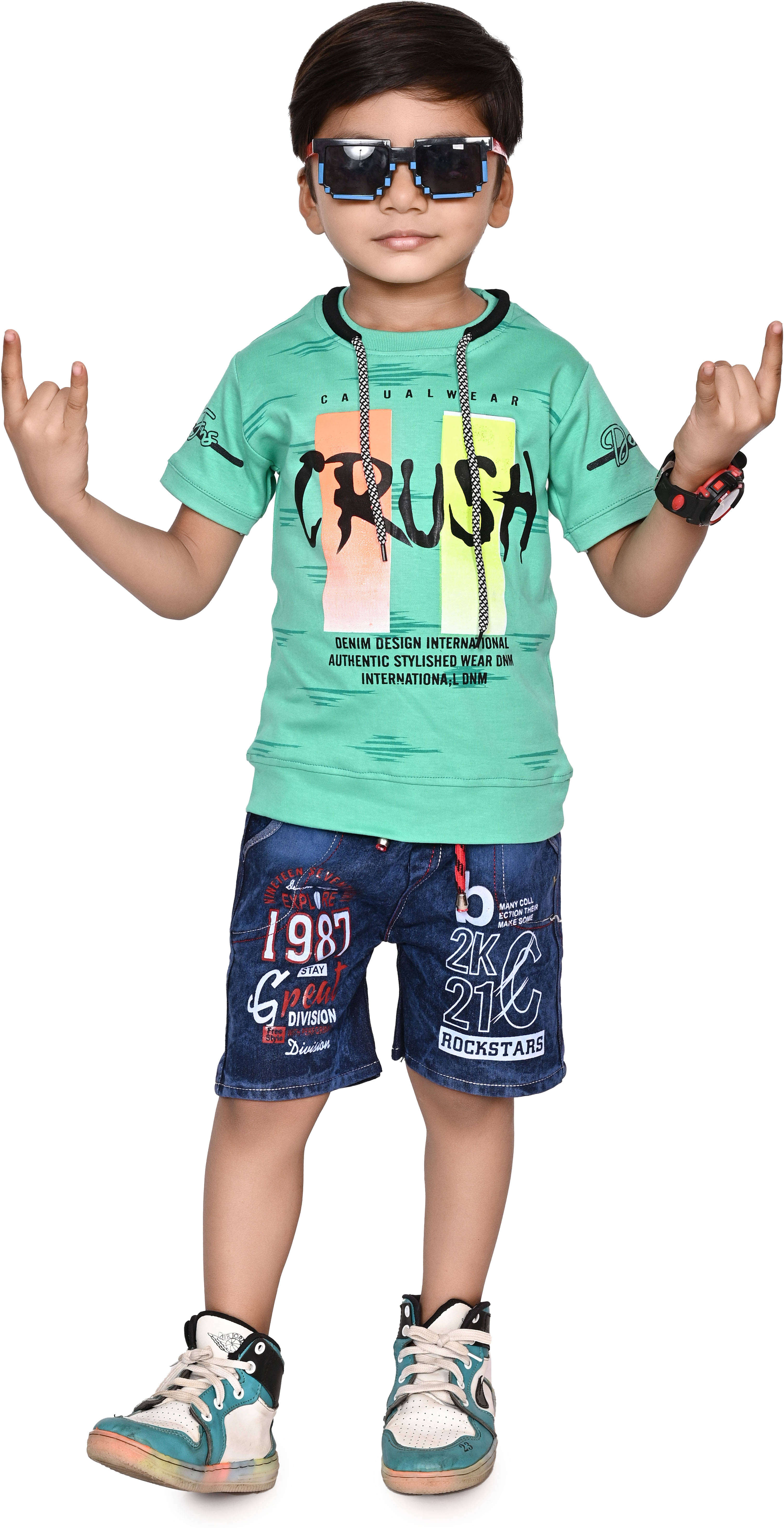     			DS DRESSES Pack of 1 Unisex Cotton T-shirt & Jeans Set ( Green )