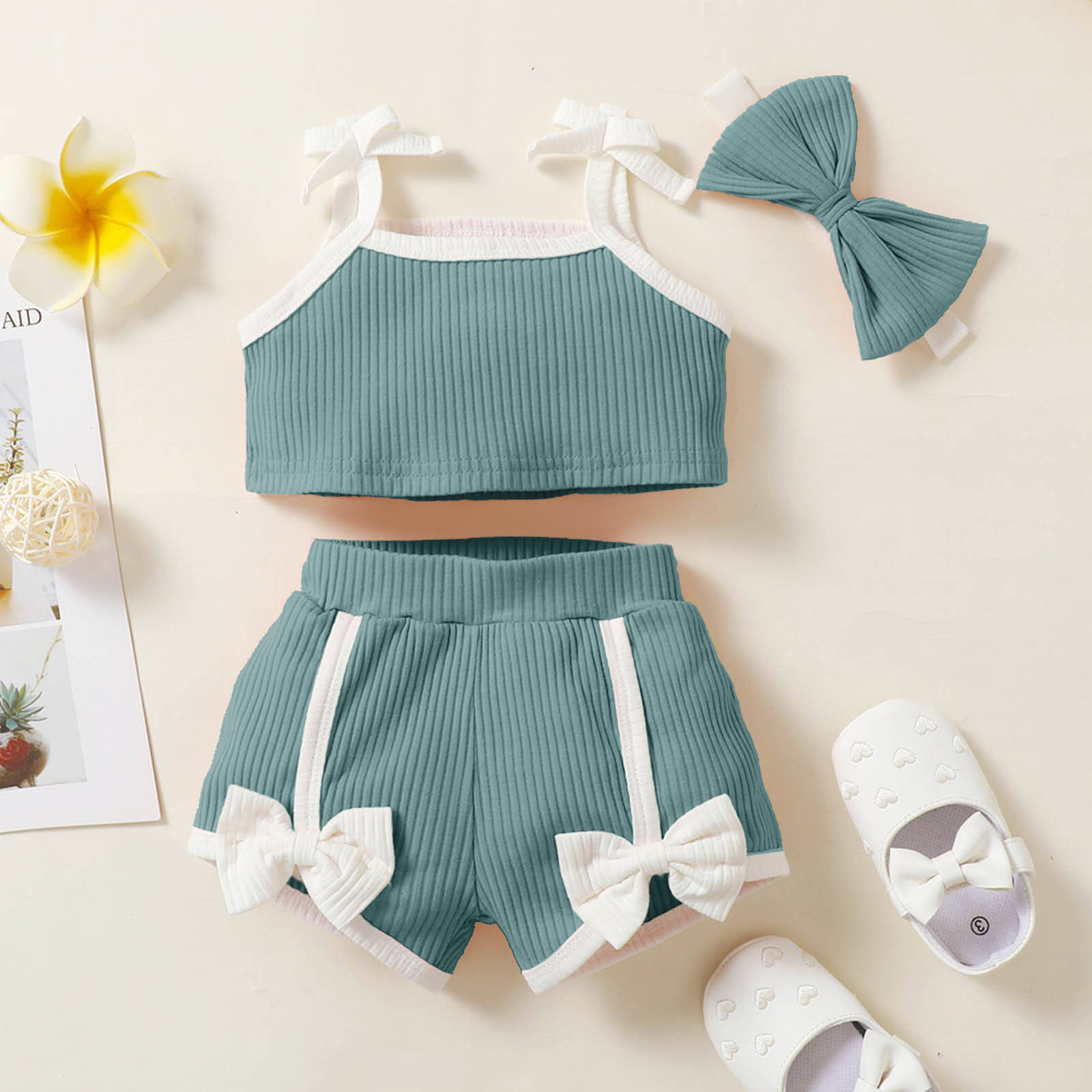 House Of Common Pack of 1 Baby Girls Cotton Blend T-shirt & Shorts ( Green )     			House Of Common Pack of 1 Baby Girls Cotton Blend T-shirt & Shorts ( Green )