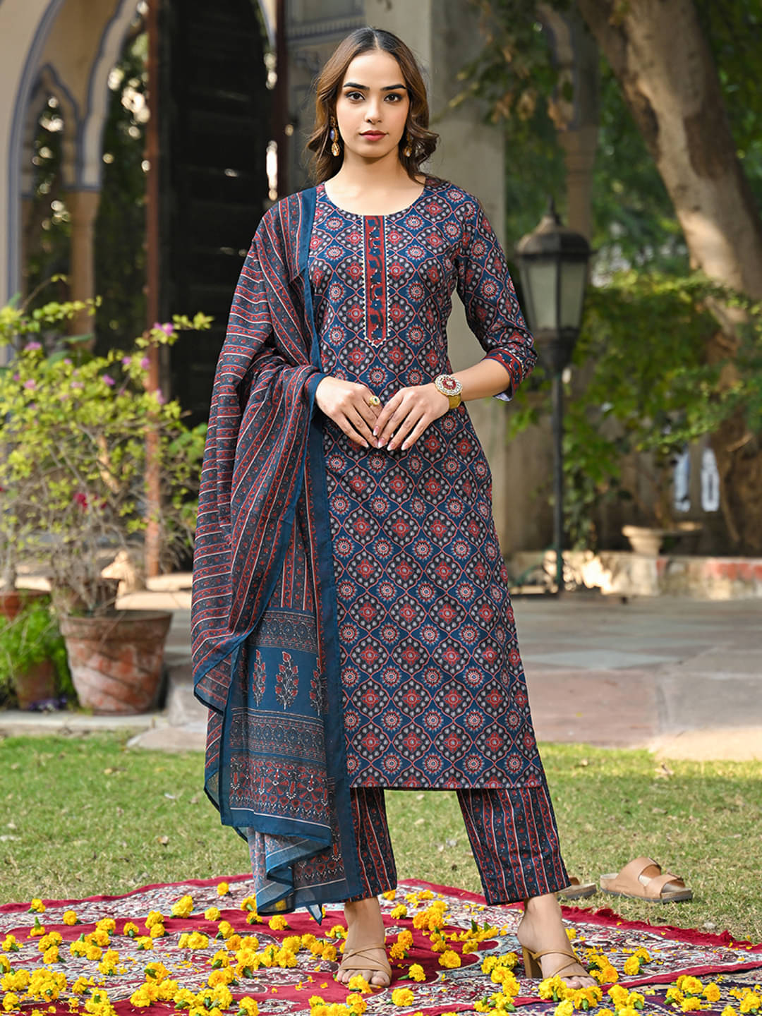 Vaamsi Rayon Printed Kurti With Pants Women's Stitched Salwar Suit - Blue ( Pack of 1 ) Vaamsi Rayon Printed Kurti With Pants Women's Stitched Salwar Suit - Blue ( Pack of 1 )