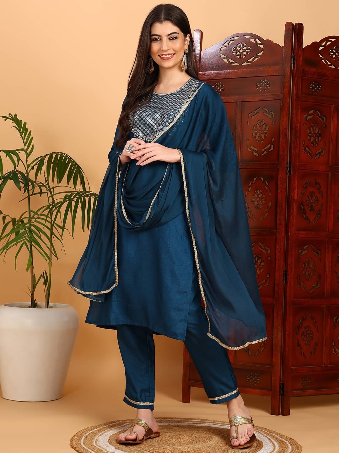     			Vaamsi Silk Blend Embroidered Kurti With Pants Women's Stitched Salwar Suit - Teal ( Pack of 1 )