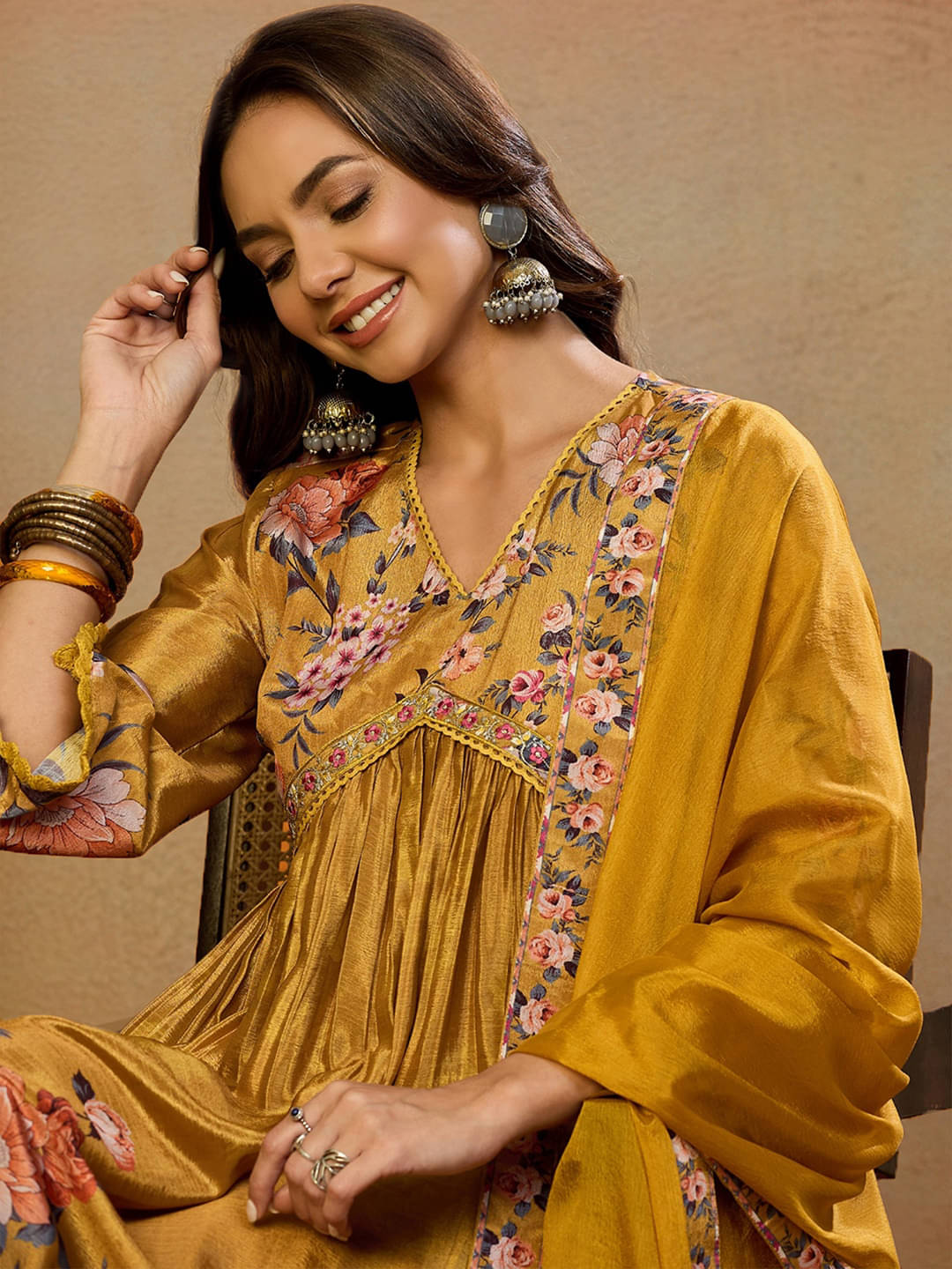 Vaamsi Silk Blend Printed Kurti With Pants Women's Stitched Salwar Suit - Mustard ( Pack of 1 ) Vaamsi Silk Blend Printed Kurti With Pants Women's Stitched Salwar Suit - Mustard ( Pack of 1 )