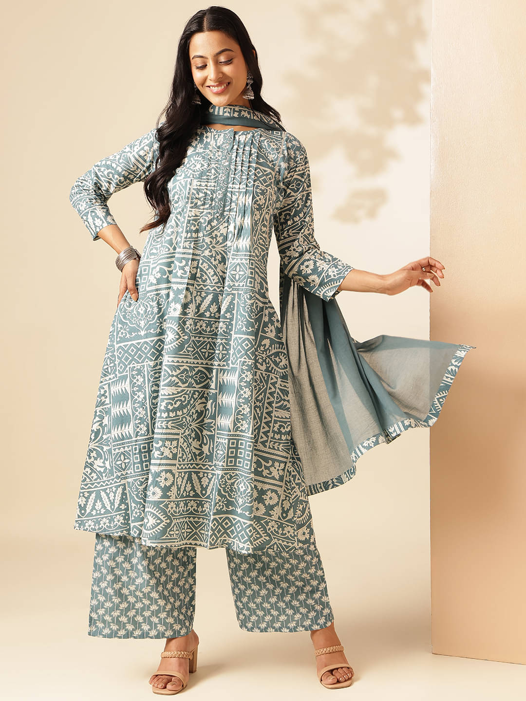     			Vbuyz Cotton Printed Kurti With Palazzo Women's Stitched Salwar Suit - Aqua Blue ( Pack of 1 )