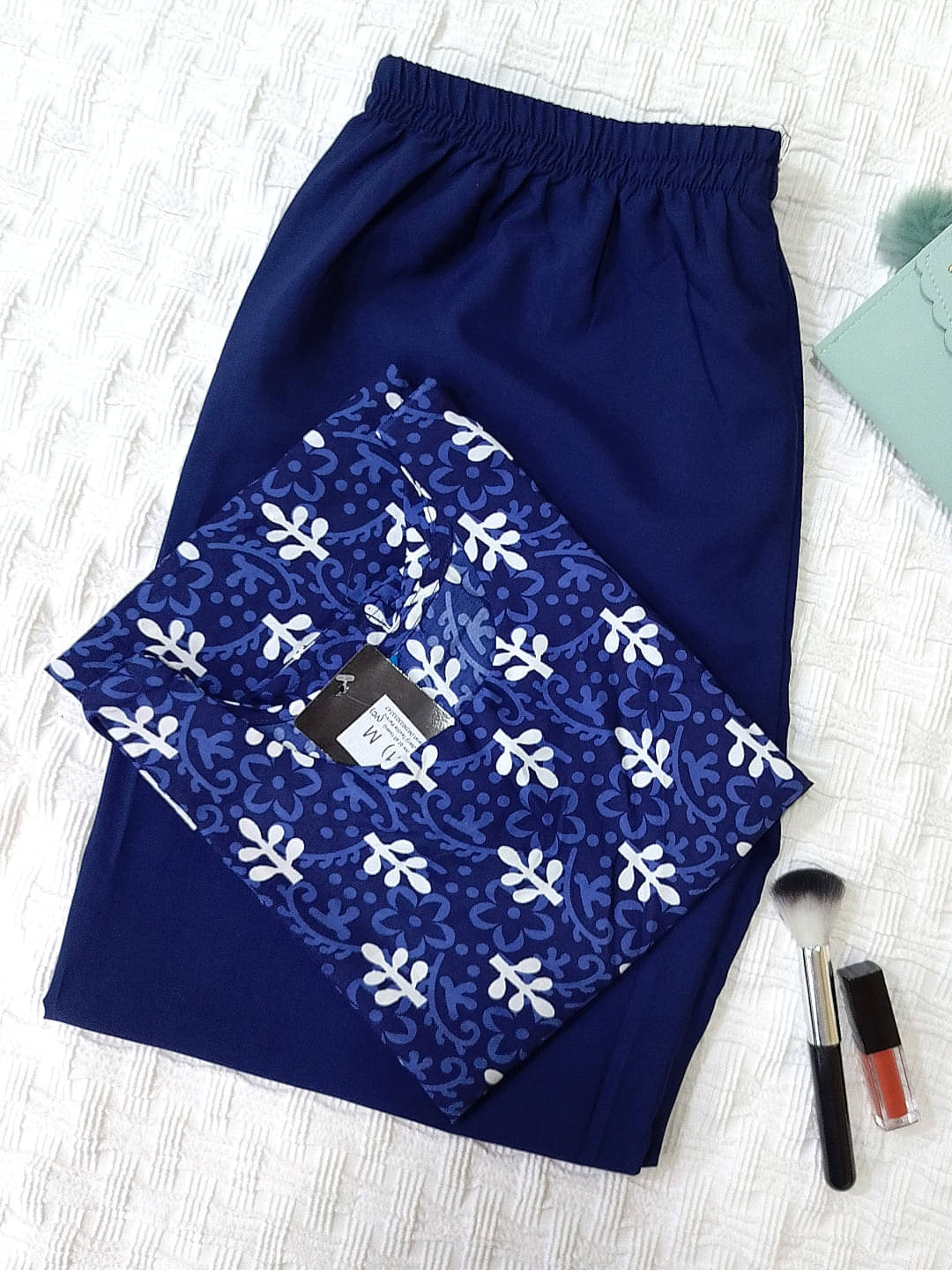     			1 Stop Fashion Pack of 1 Crepe Printed Straight Women's Kurti - ( Blue )