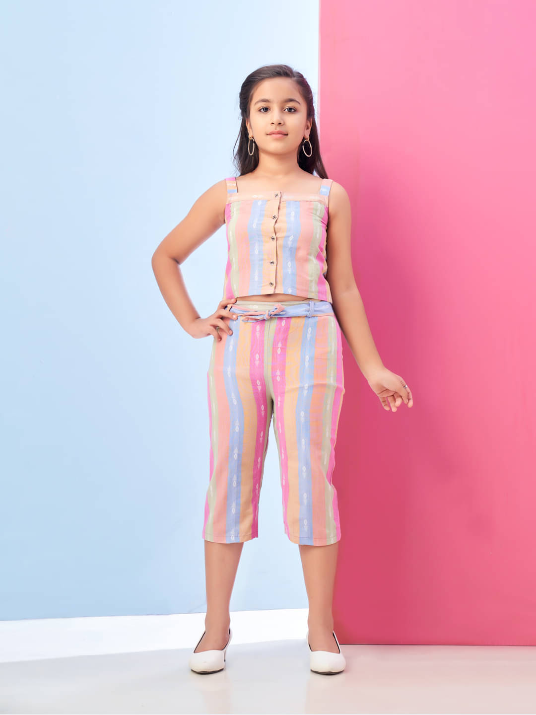     			Aarika Pack of 1 Girls Cotton T-shirt & Capris ( Pink )