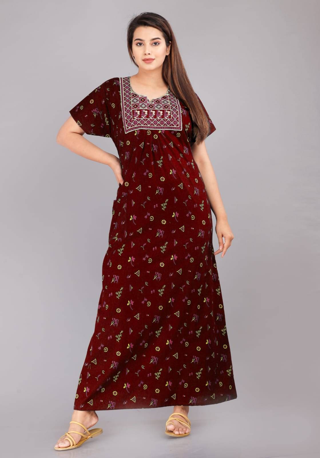 Anjaneya Creations Maroon Cotton Women's Nightwear Nighty & Night Gowns ( Pack of 1 ) Anjaneya Creations Maroon Cotton Women's Nightwear Nighty & Night Gowns ( Pack of 1 )