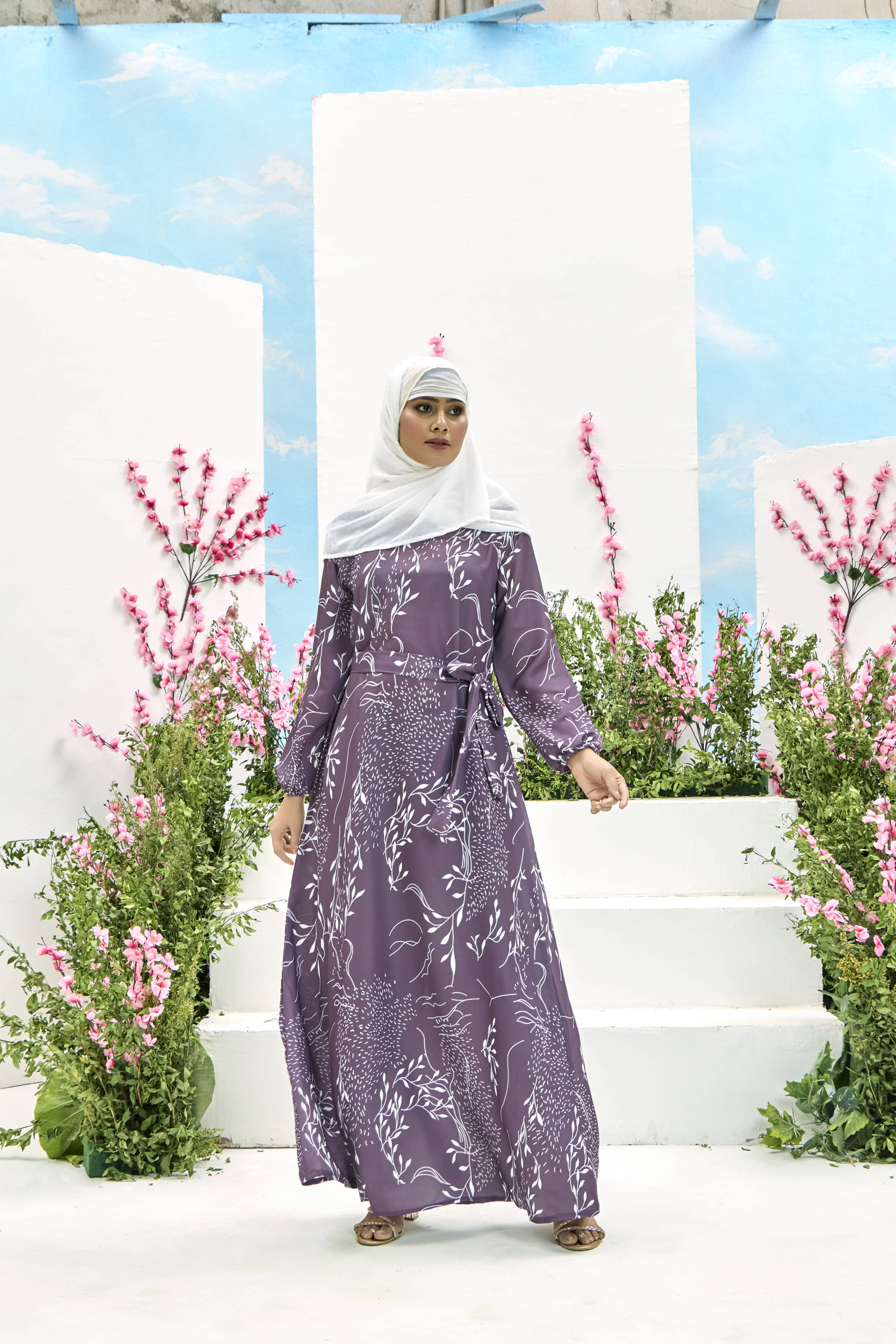     			SARINKU Polyester Burqa with Hijab Purple ( Pack of 1 )