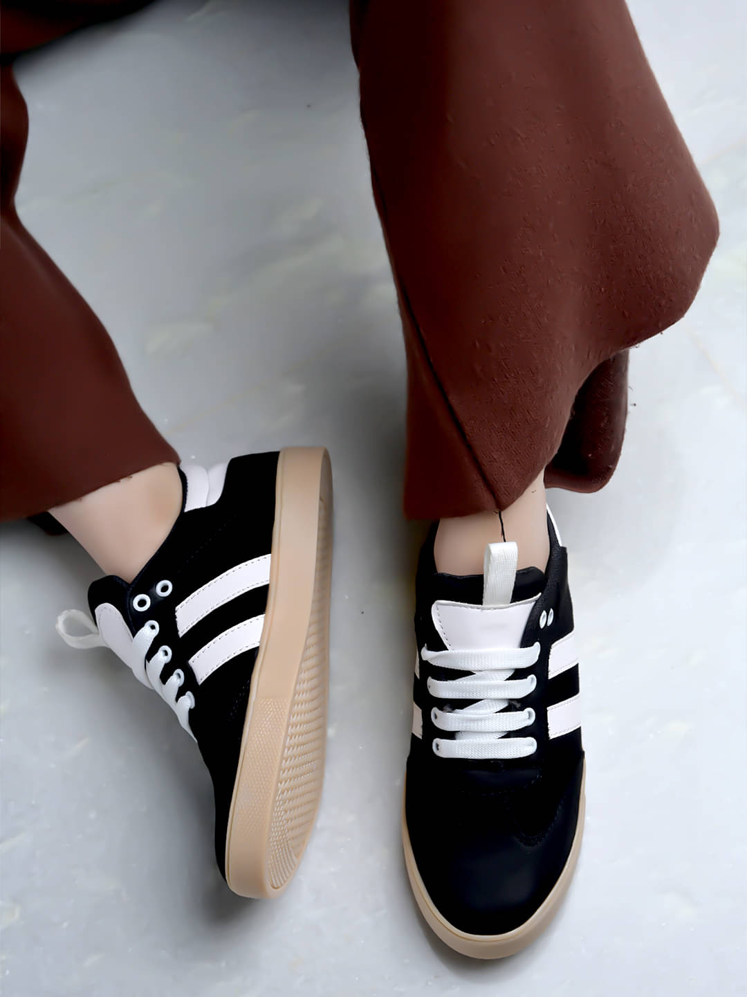     			Shoetopia Black Women's Sneakers