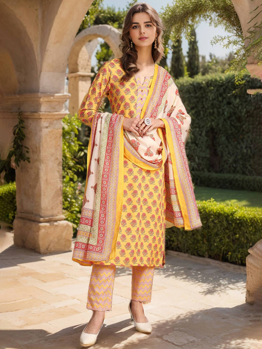    			Vaamsi Rayon Printed Kurti With Pants Women's Stitched Salwar Suit - Yellow ( Pack of 1 )