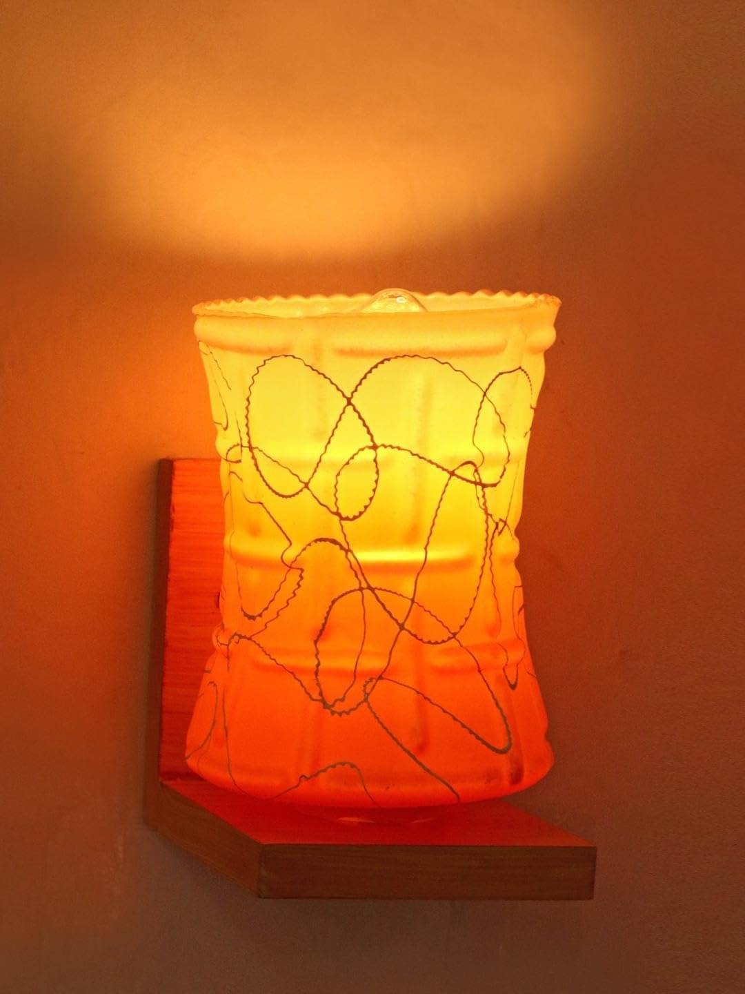 AFAST Multicolor Swing Arm Wall Light ( Pack of 1 ) AFAST Multicolor Swing Arm Wall Light ( Pack of 1 )
