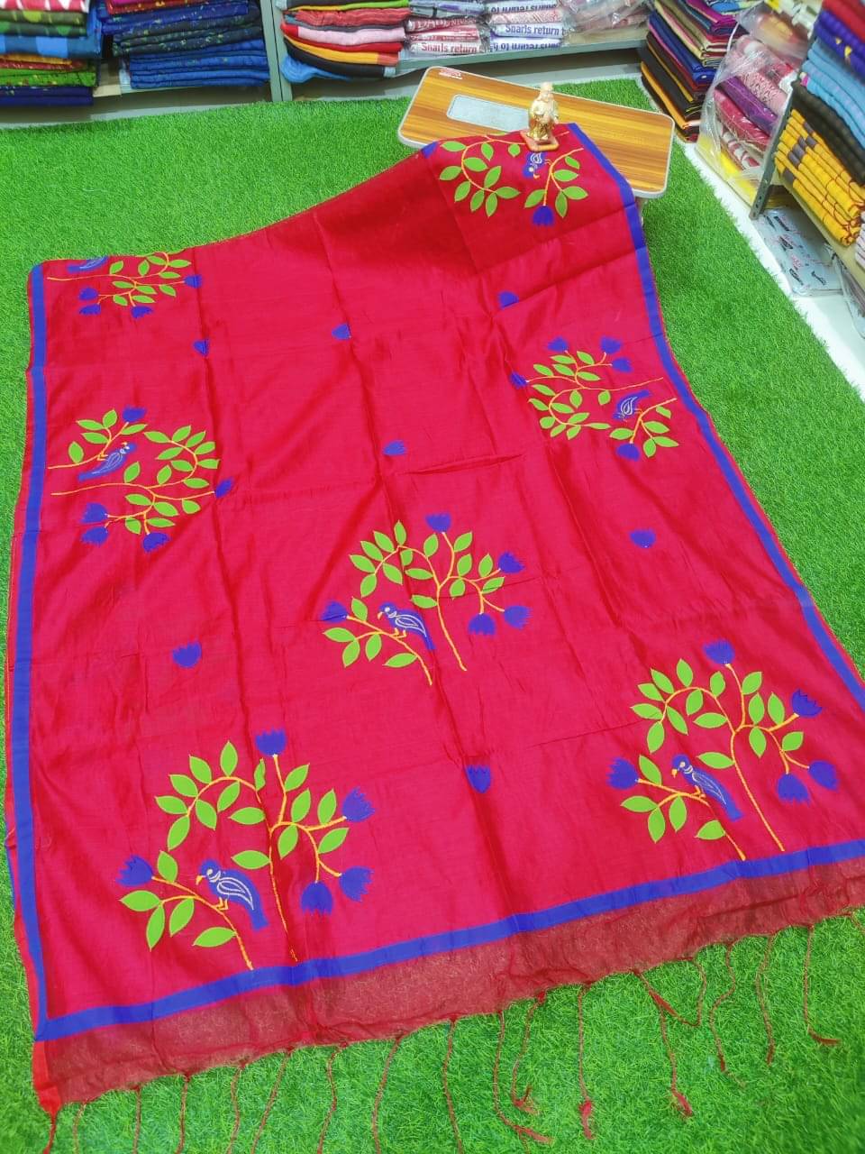 SARADA HANDLOOM Cotton Printed Saree With Unstitched Blouse Piece ( Red ) SARADA HANDLOOM Cotton Printed Saree With Unstitched Blouse Piece ( Red )