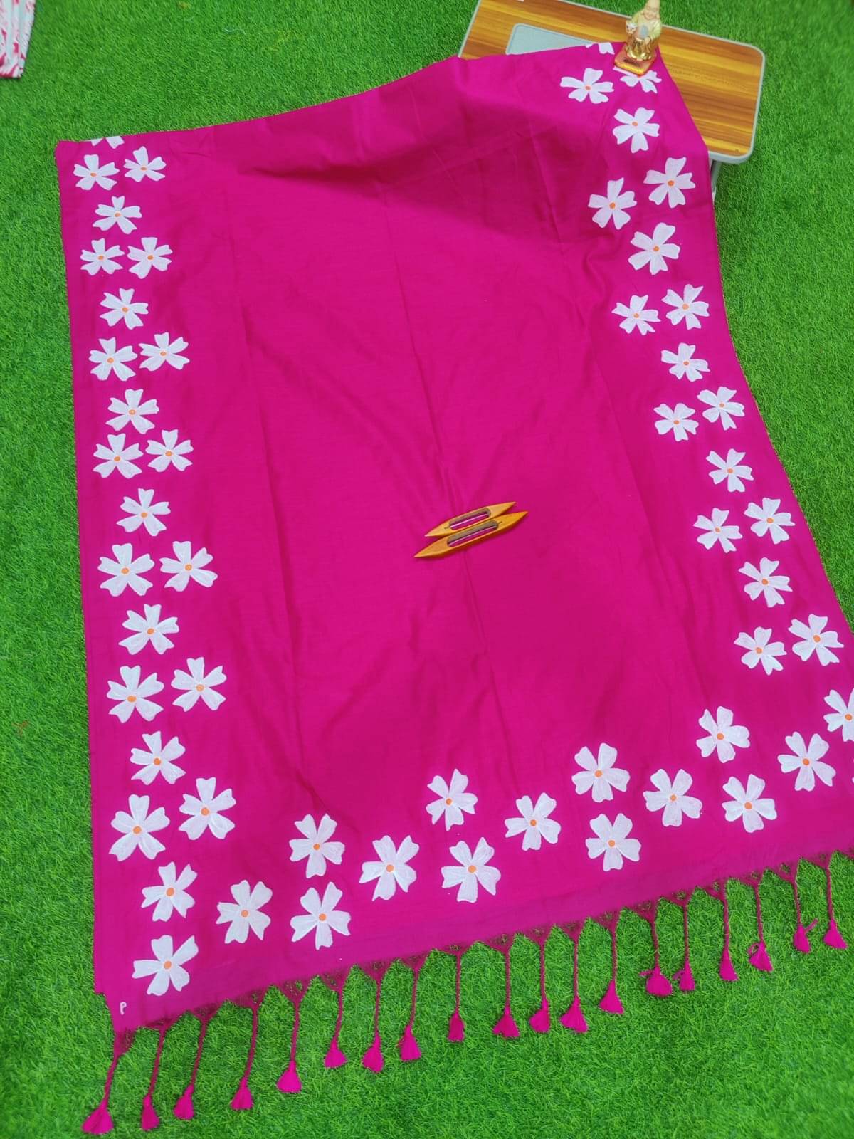 SARADA HANDLOOM Cotton Printed Saree With Unstitched Blouse Piece ( Pink ) SARADA HANDLOOM Cotton Printed Saree With Unstitched Blouse Piece ( Pink )