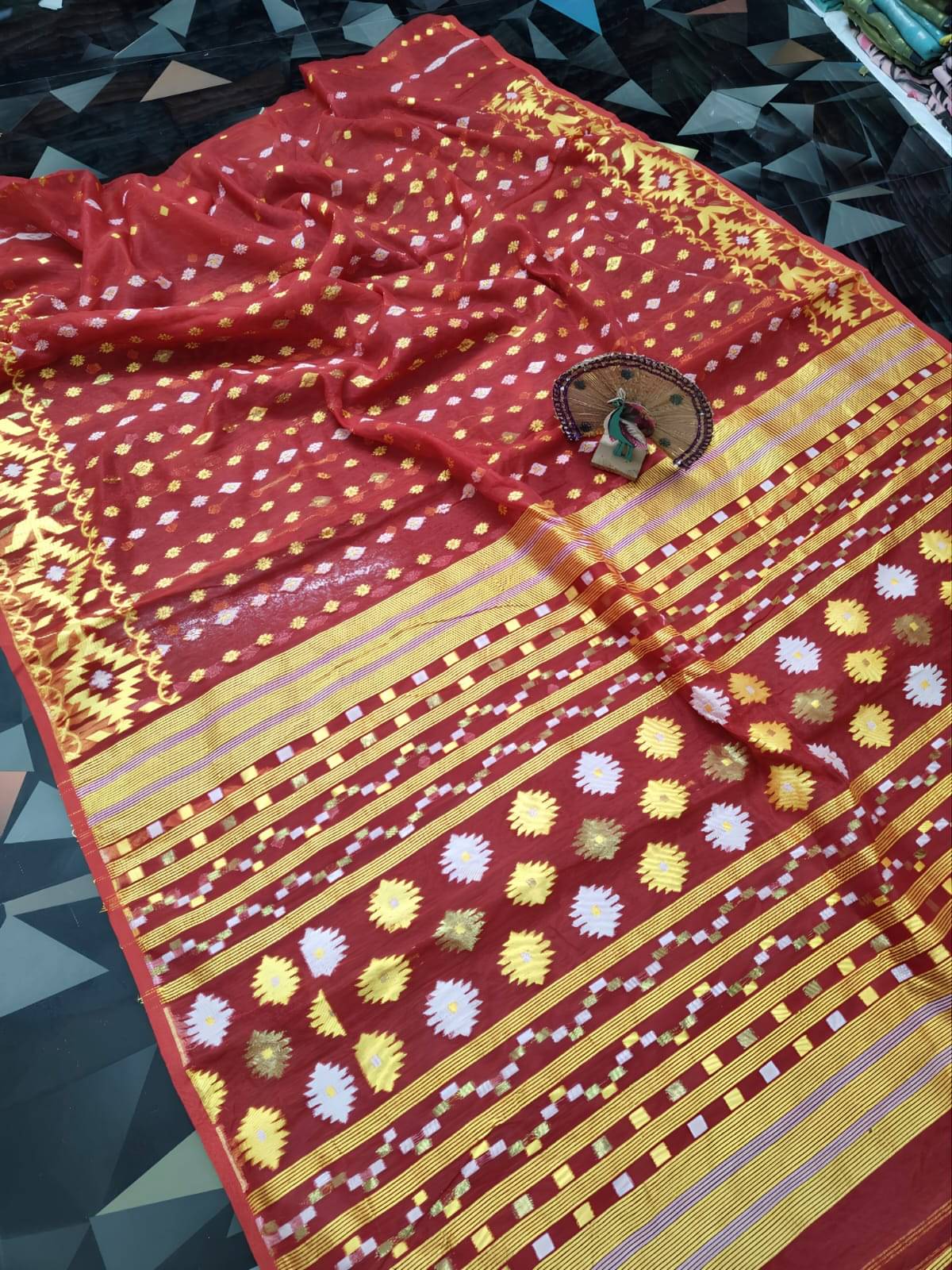 SARADA HANDLOOM Cotton Striped Saree With Unstitched Blouse Piece ( Maroon )     			SARADA HANDLOOM Cotton Striped Saree With Unstitched Blouse Piece ( Maroon )