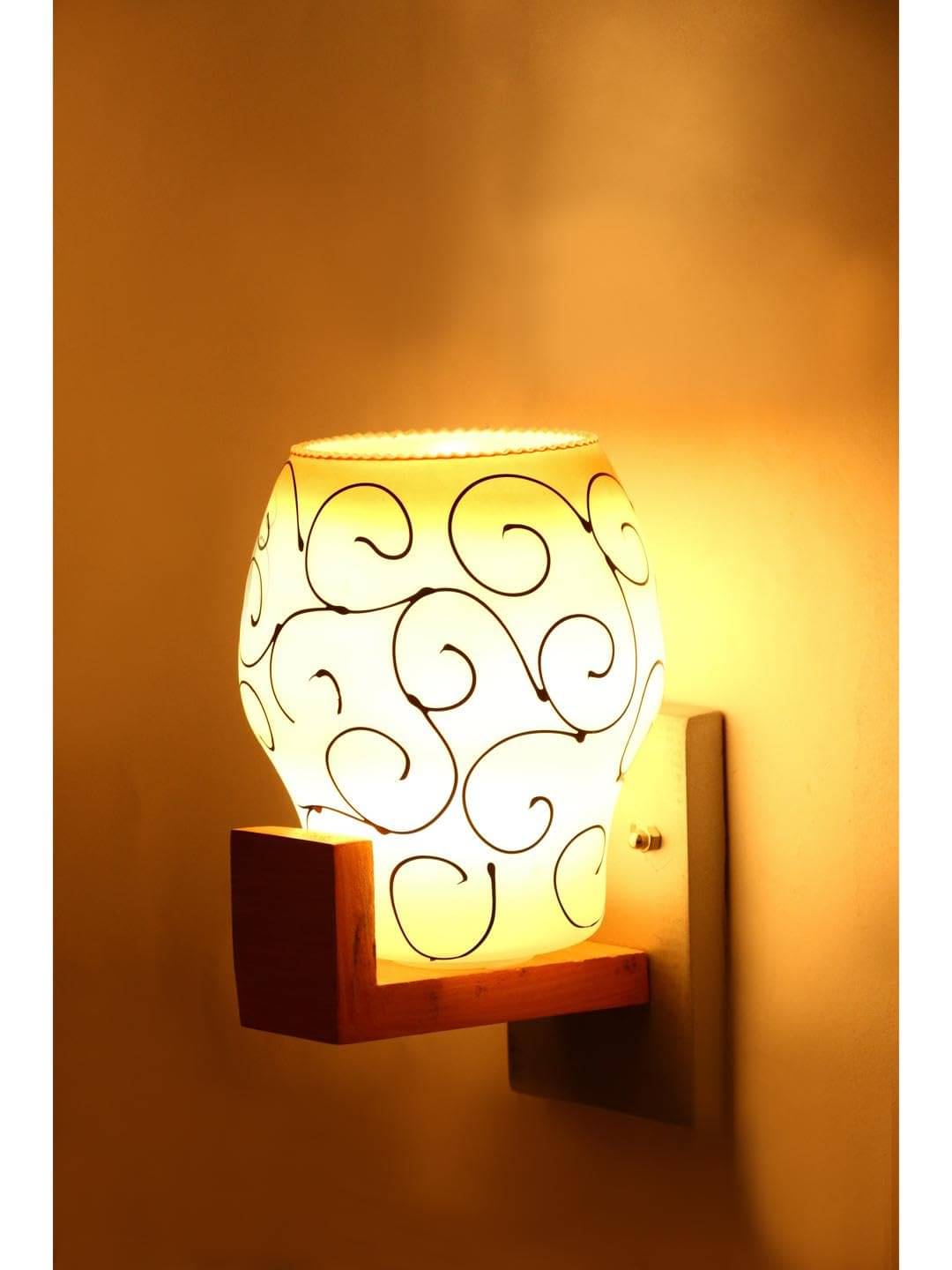 AFAST Multicolor Swing Arm Wall Light ( Pack of 1 ) AFAST Multicolor Swing Arm Wall Light ( Pack of 1 )