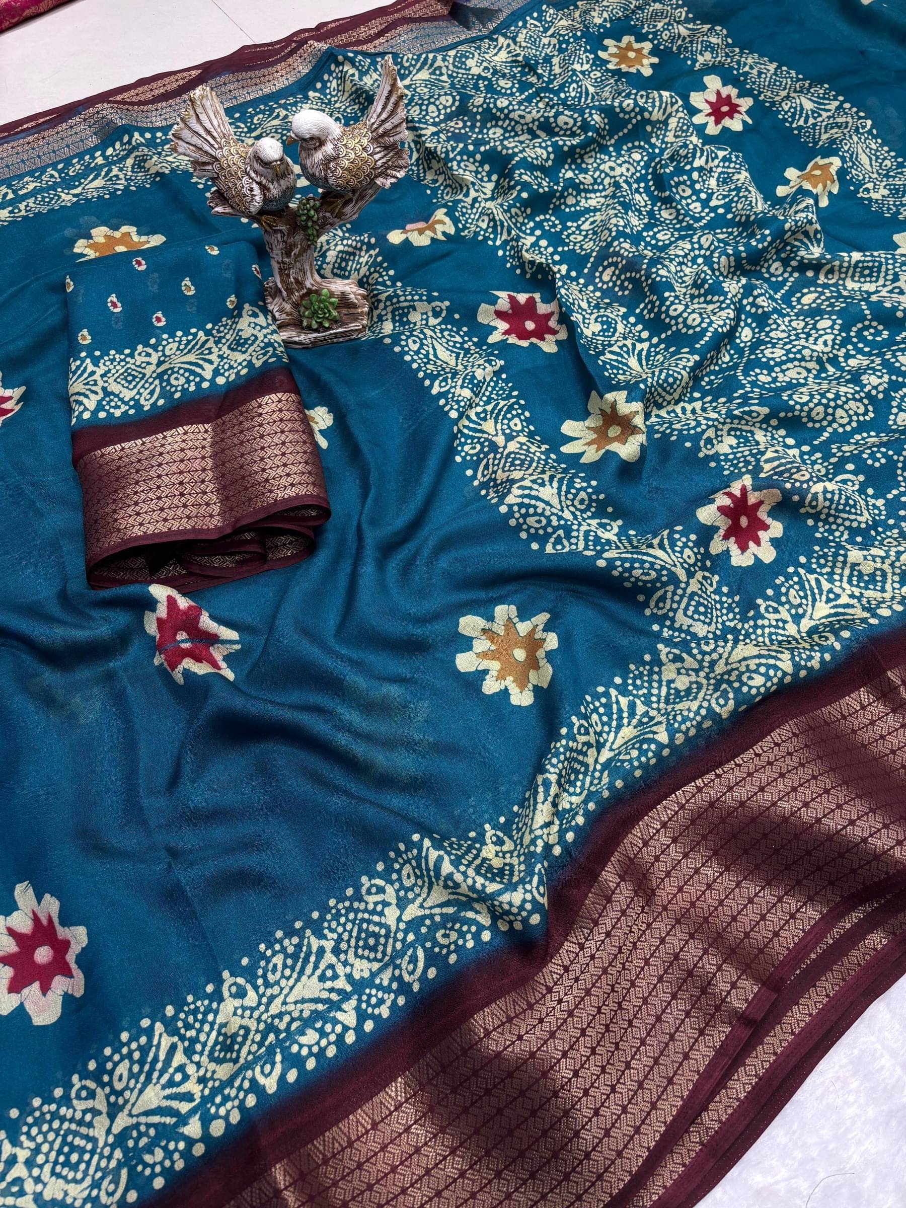 Rangtulika Ethnics Cotton Printed Saree With Unstitched Blouse Piece ( Blue )     			Rangtulika Ethnics Cotton Printed Saree With Unstitched Blouse Piece ( Blue )