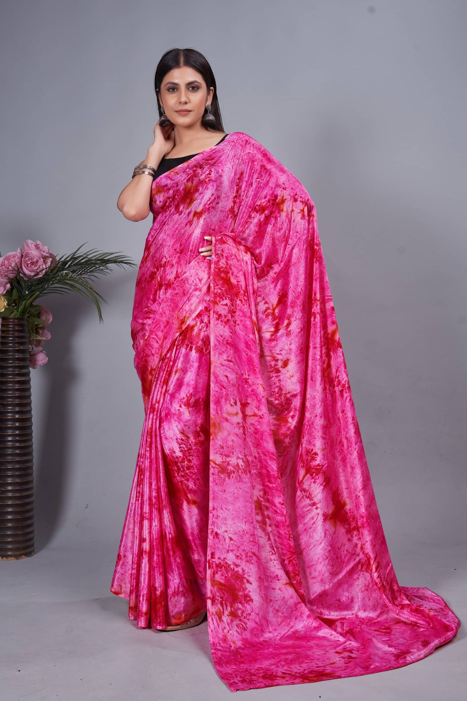 Rangtulika Ethnics Linen Solid Saree With Unstitched Blouse Piece ( Multicolor ) Rangtulika Ethnics Linen Solid Saree With Unstitched Blouse Piece ( Multicolor )