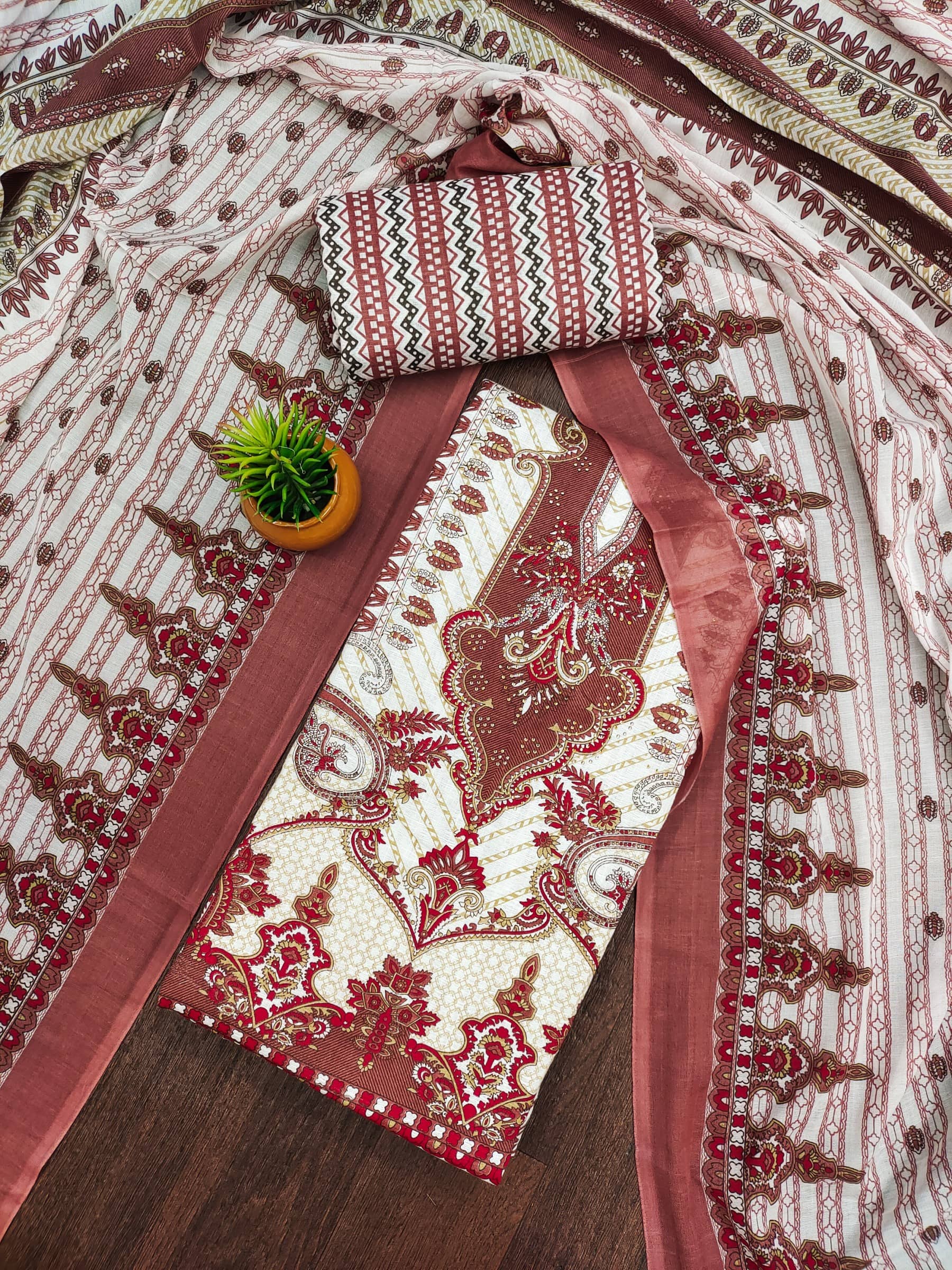 Rangtulika Ethnics Unstitched Cotton Printed Dress Material - Peach ( Pack of 1 ) - Unstitched Fabrics | Buy online on ZillyBuy