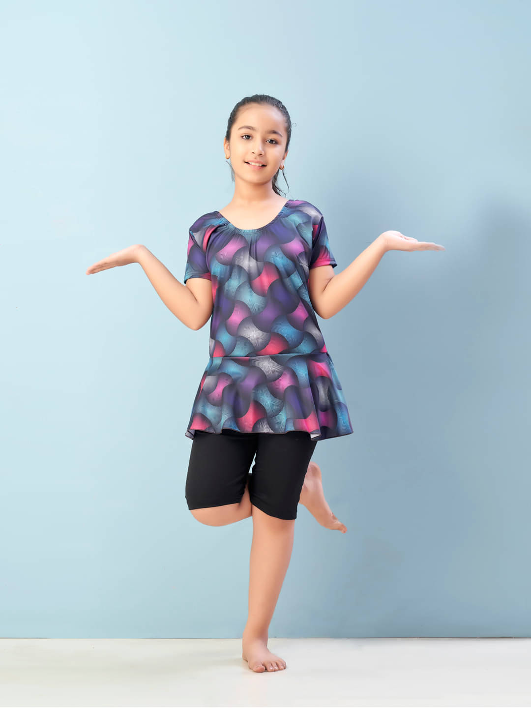     			Aarika Girls Body Suits ( Pack of 1 , Multicolor )