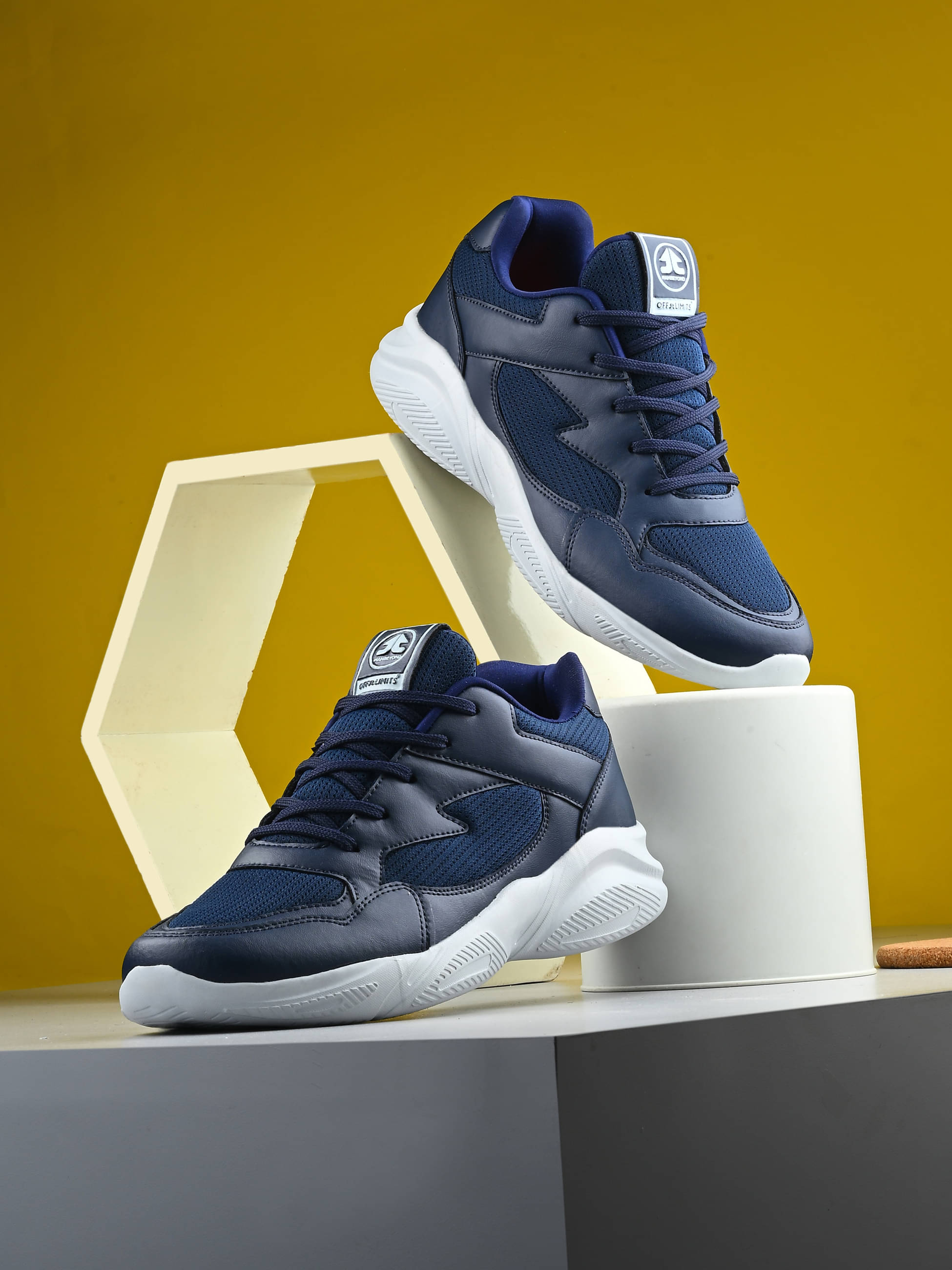     			OFF LIMITS ROGER Navy Men's Sneakers