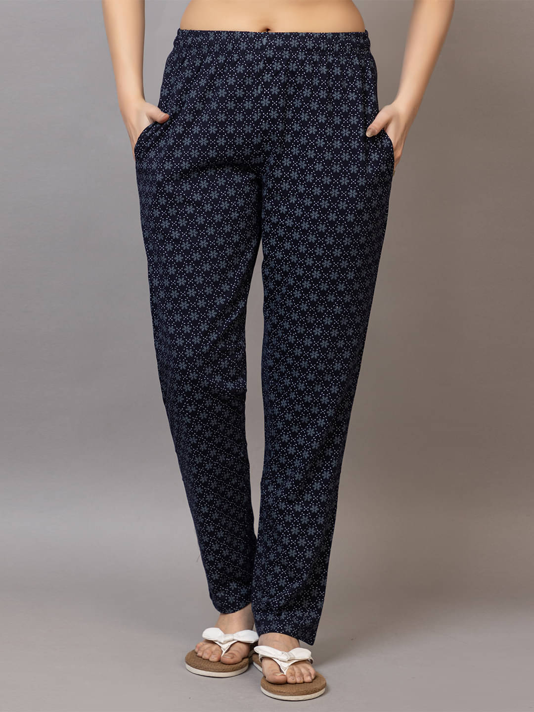     			PROBASIC Navy Cotton Blend Women's Nightwear Pyjama ( Pack of 1 )