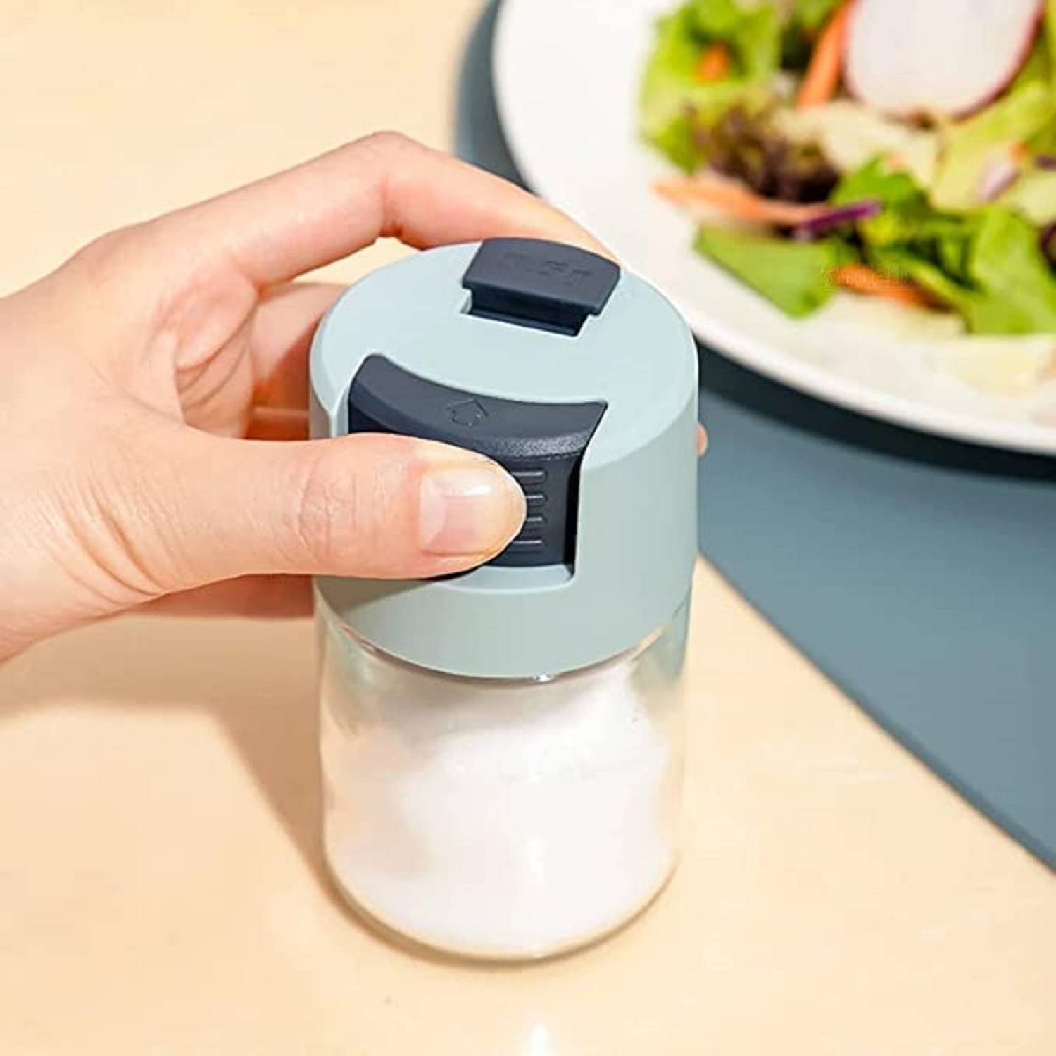     			RIVERNEST sprice botle Acrylic Salt & Pepper Shaker 1 Pcs