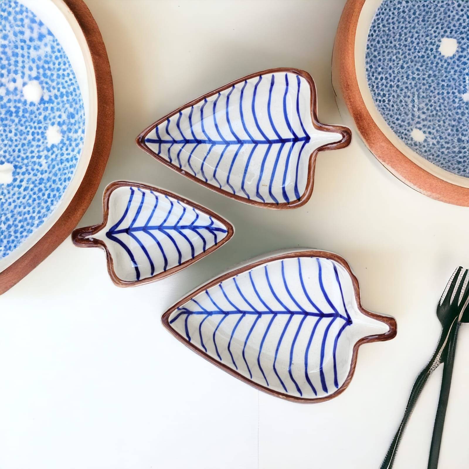 Malaikah 3 Pcs Ceramic Light Blue Platter Malaikah 3 Pcs Ceramic Light Blue Platter