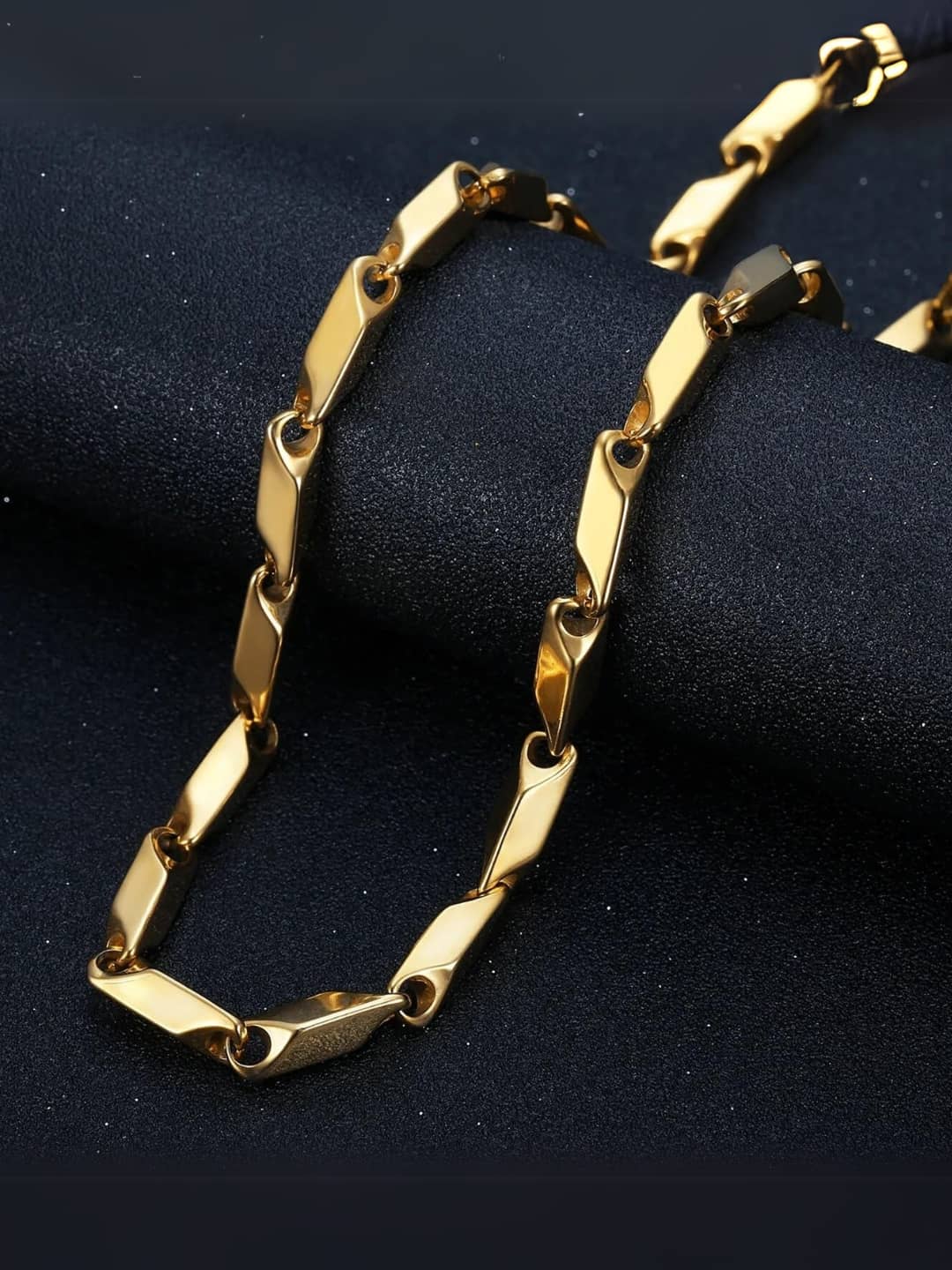 Style Wind Gold Plated Stainless Steel Chain ( Pack of 1 )