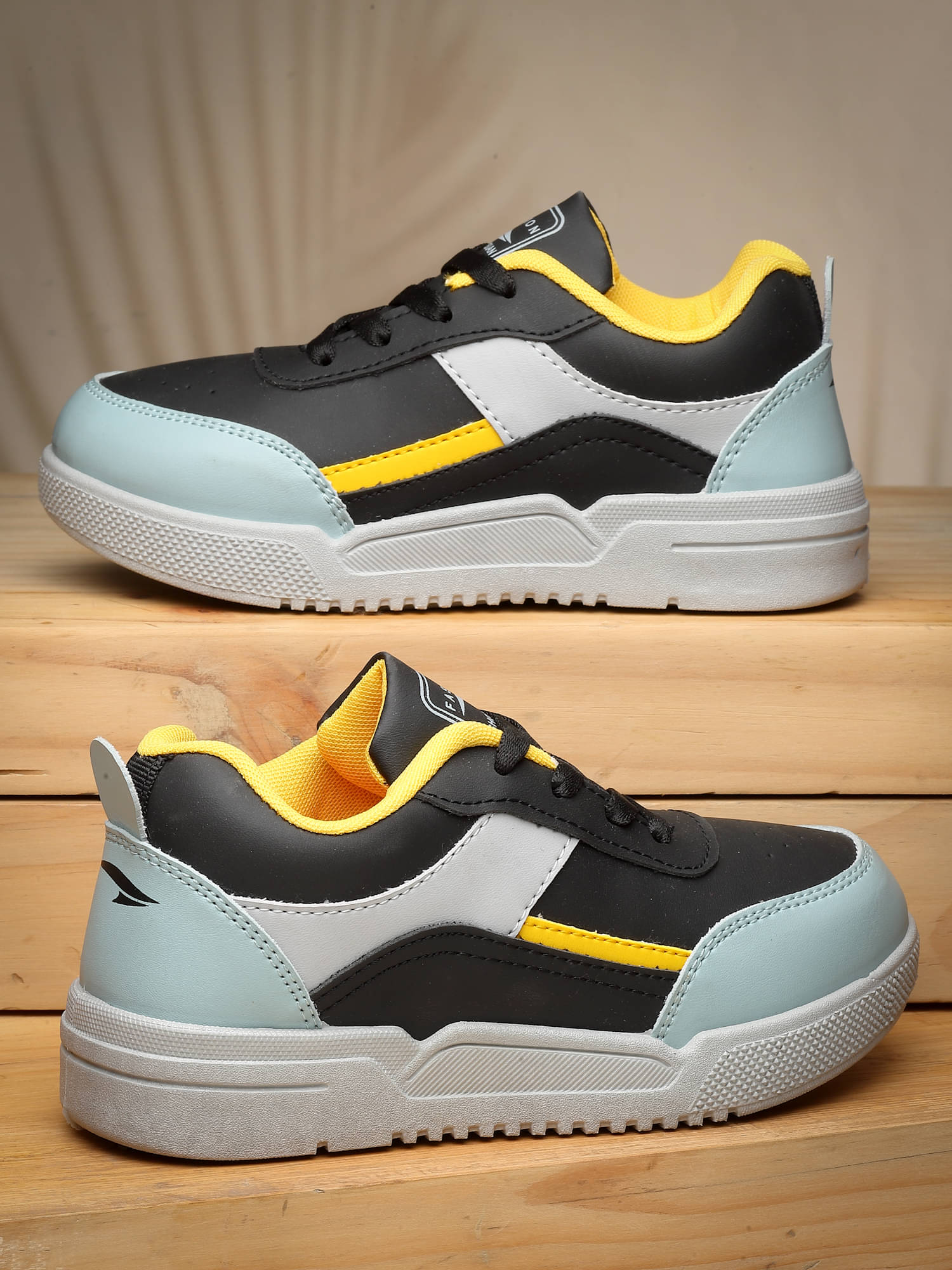     			ASIAN - Black Boy's Sneakers ( 1 Pair )