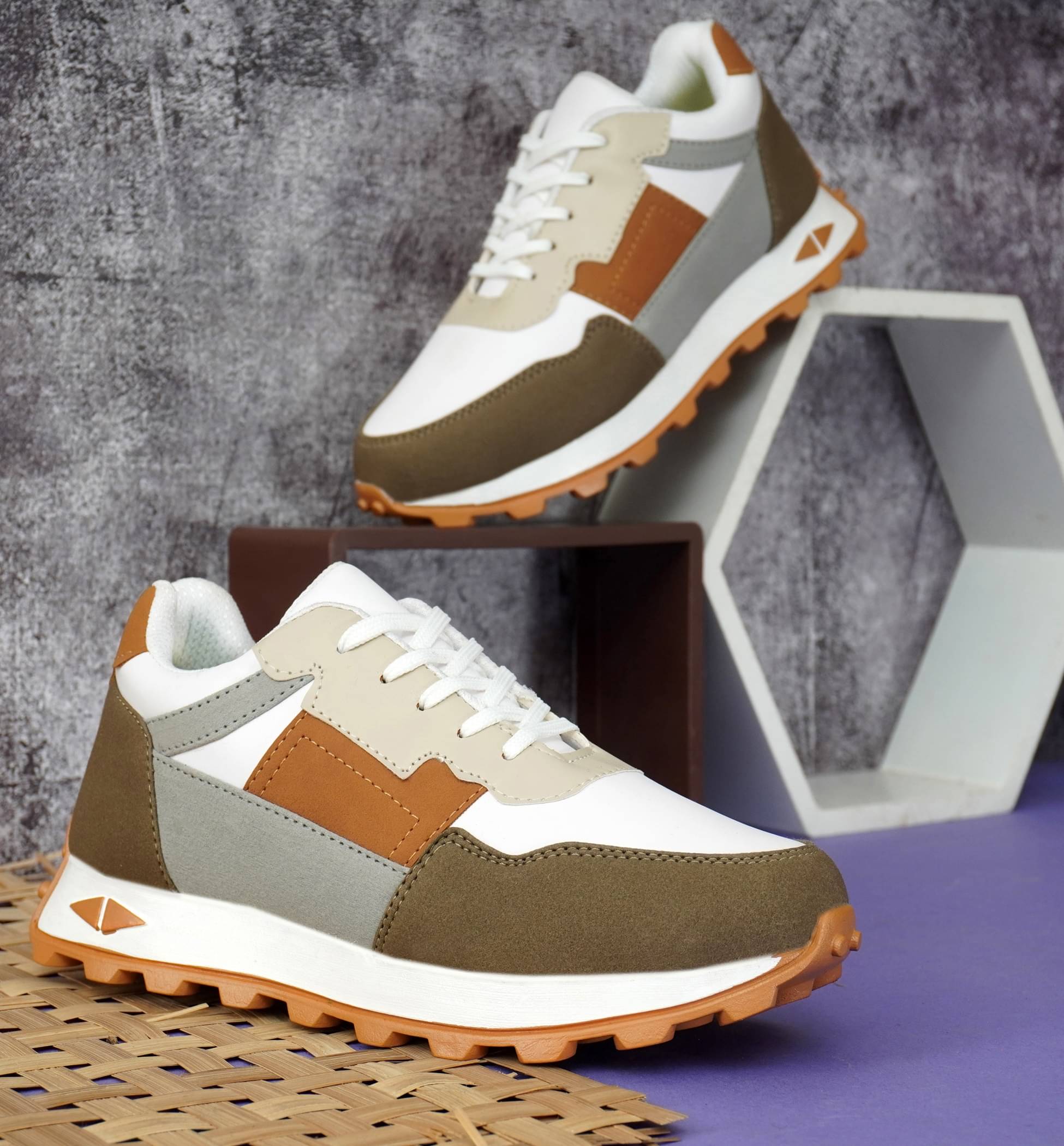     			BAERU Brown lace up  casual Shoes Brown Men's Outdoor Shoes