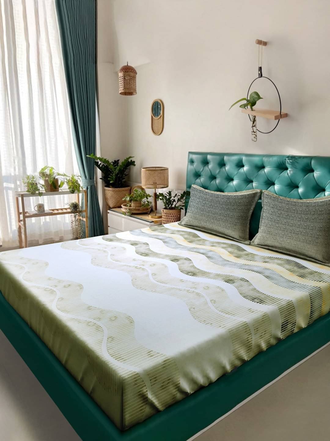 Klotthe Cotton Abstract Fitted 1 Bedsheet with 2 Pillow Covers ( Double Bed ) - Multi Klotthe Cotton Abstract Fitted 1 Bedsheet with 2 Pillow Covers ( Double Bed ) - Multi