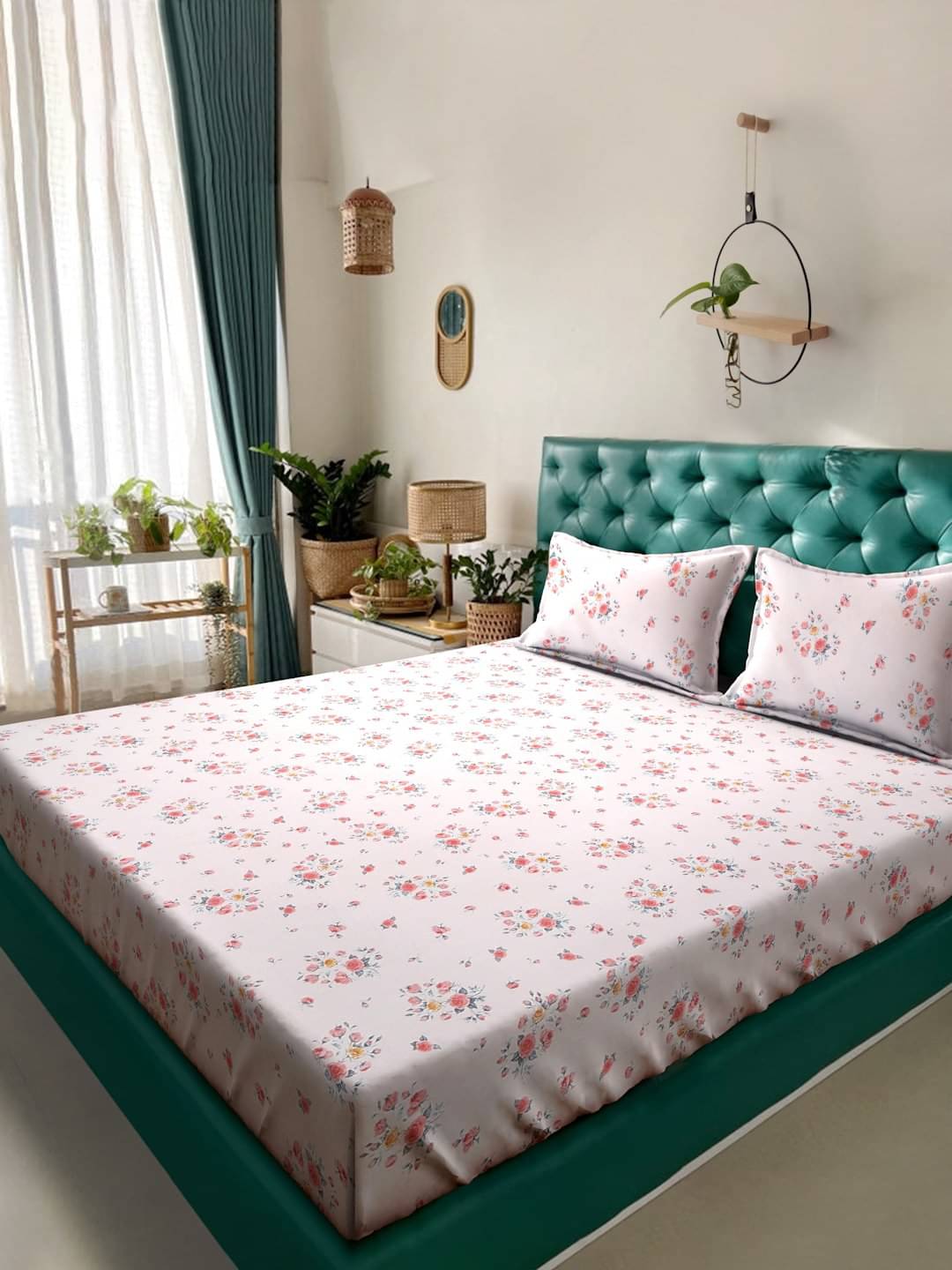     			Klotthe Poly Cotton 1 Double King Bedsheet with 2 Pillow Covers ( Pink )