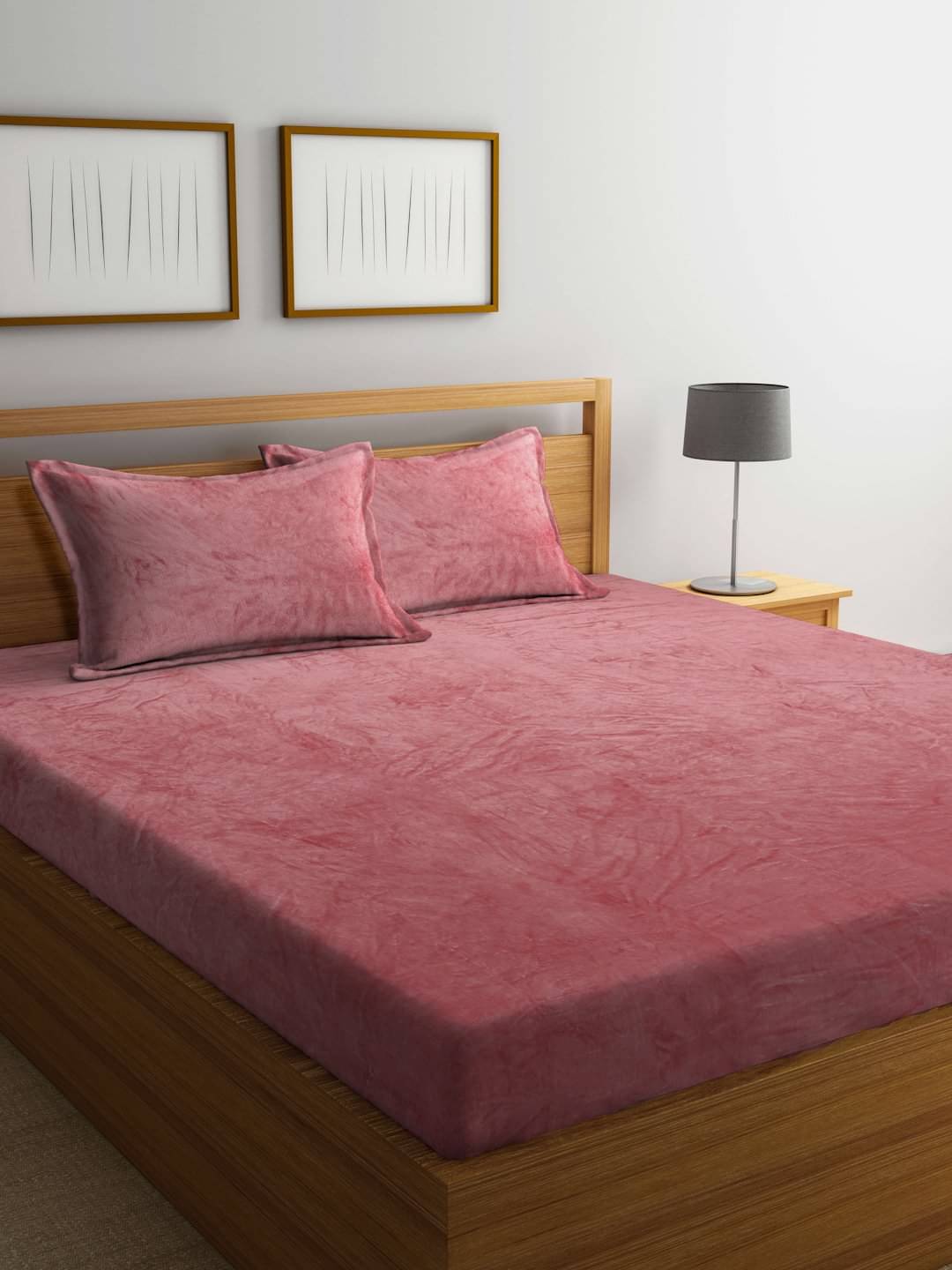     			Klotthe Woollen 1 Double King Bedsheet with 2 Pillow Covers ( Rust )