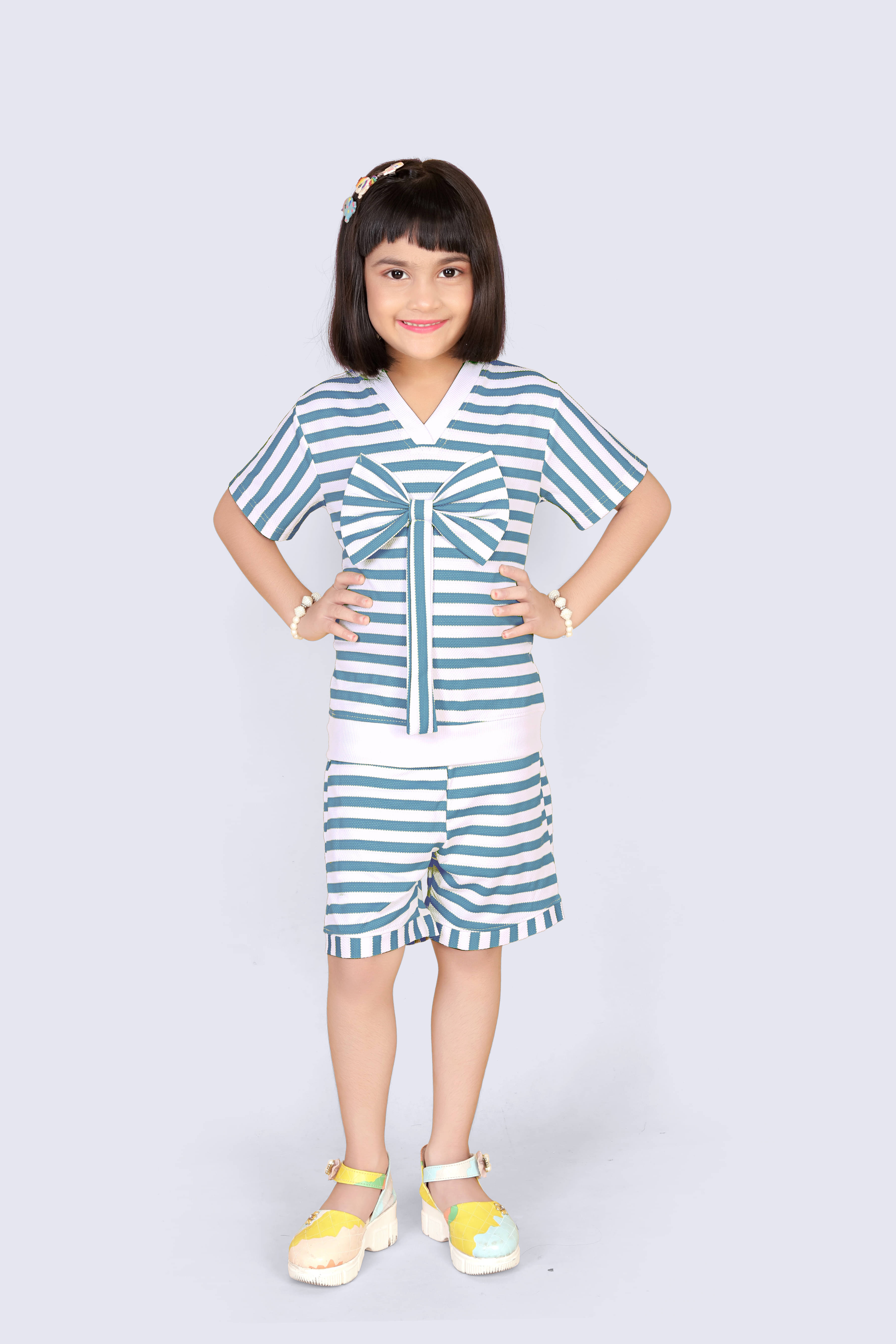     			PORPY Pack of 1 Girls Cotton Blend T-shirt & Shorts ( Light Blue )